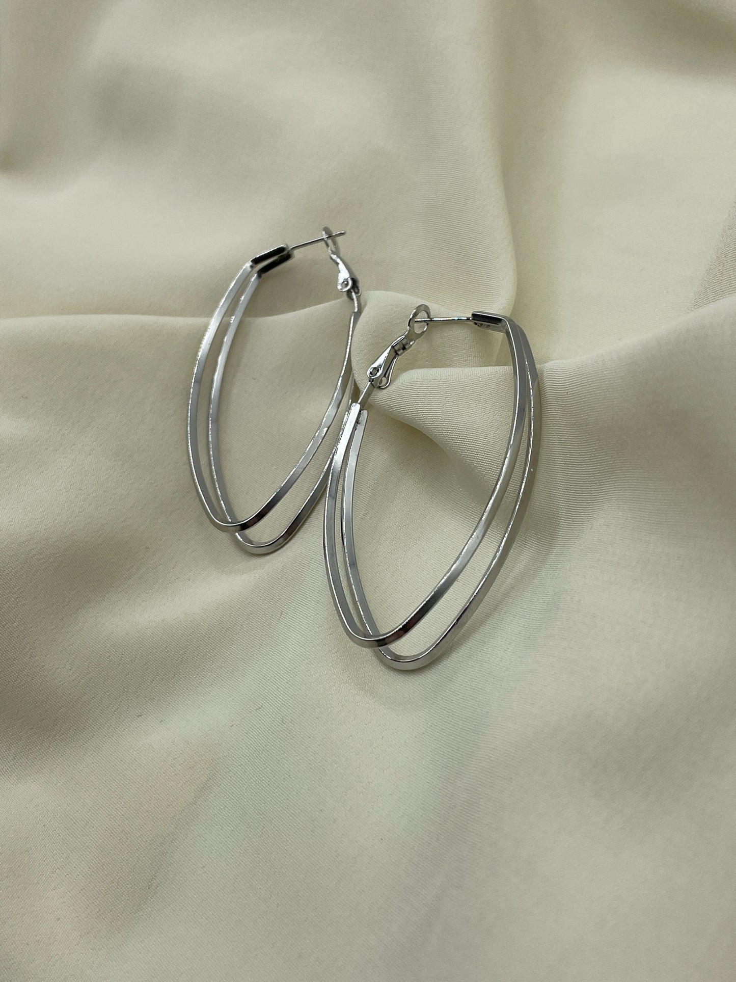 Double Oval Hoops Earrings Silver