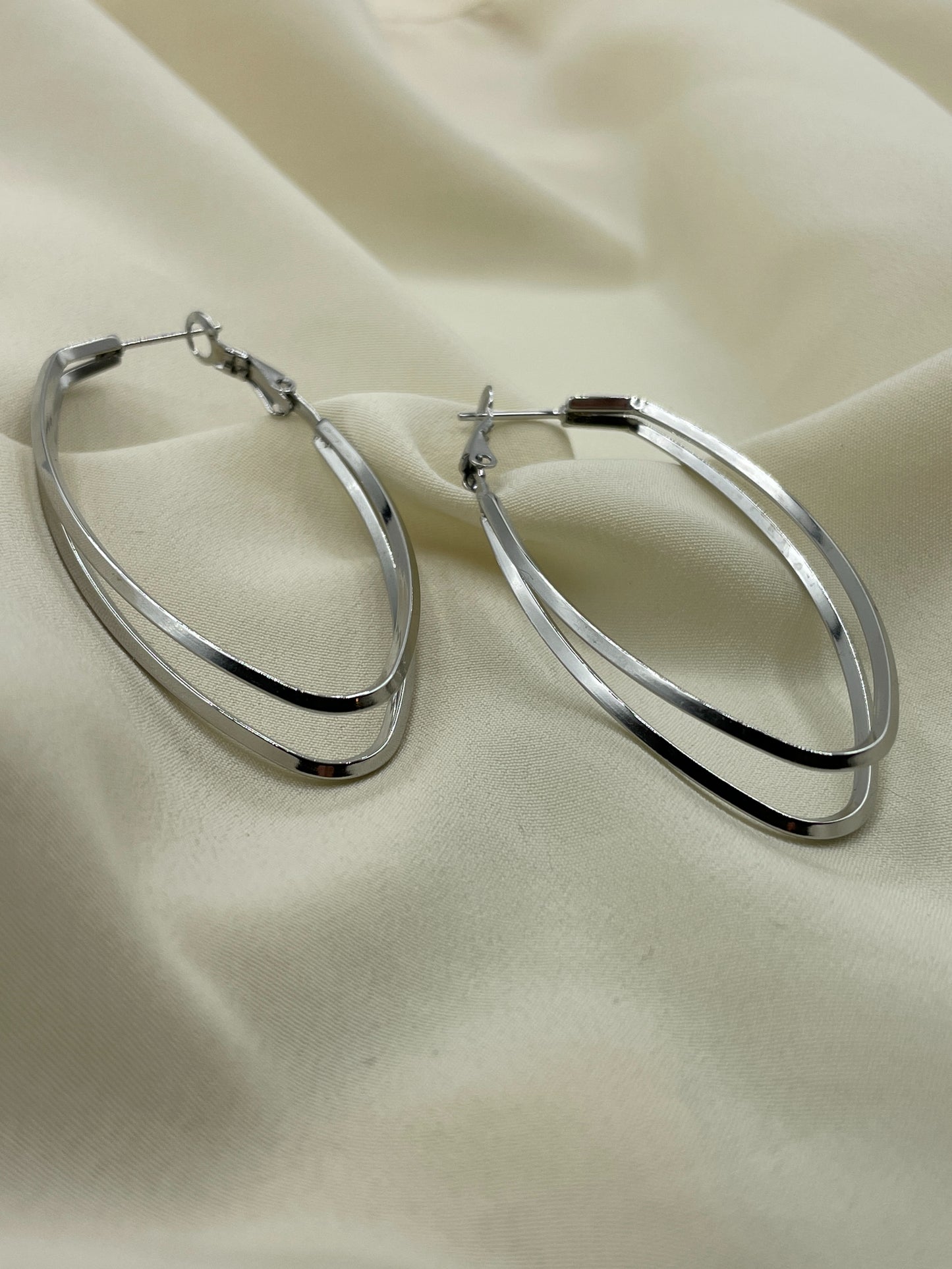 Double Oval Hoops Earrings Silver