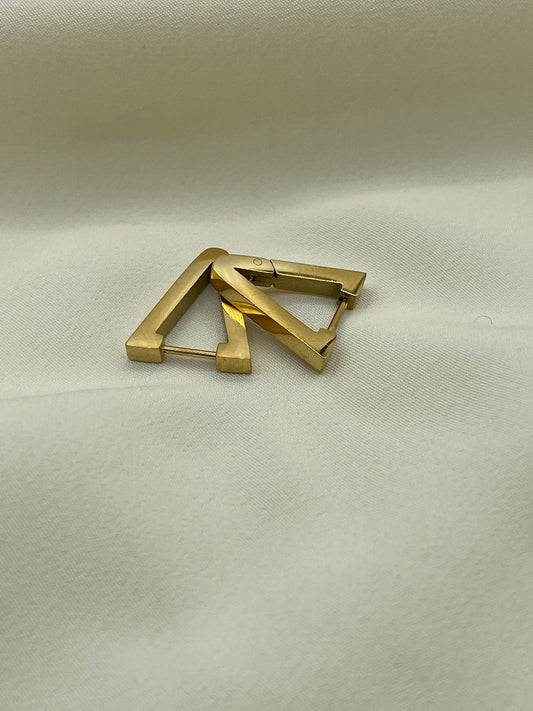 Triangle Earrings Gold