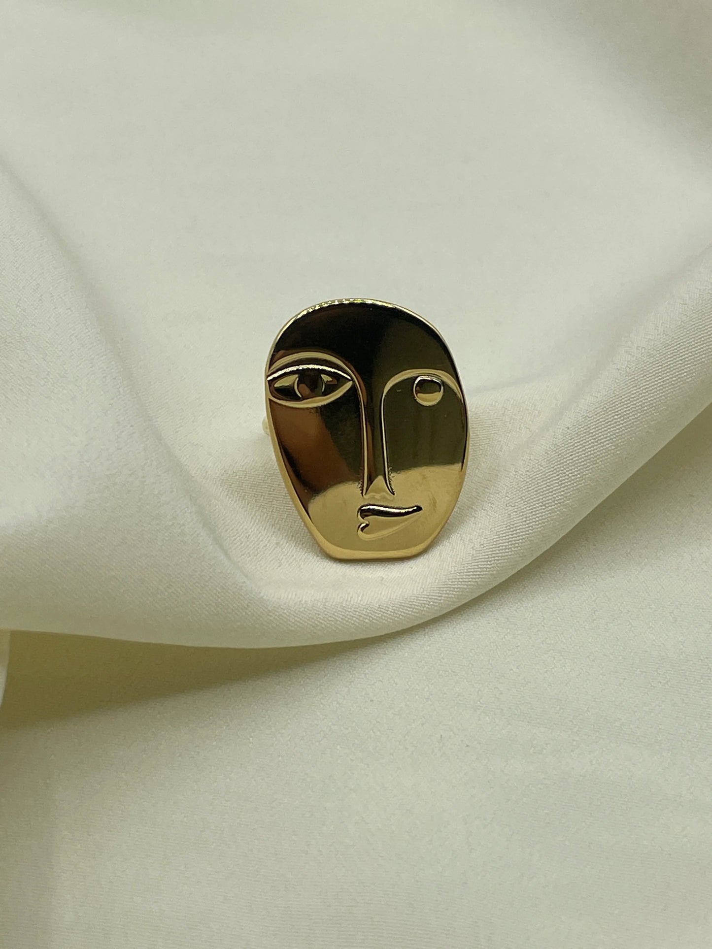Face Ring Gold