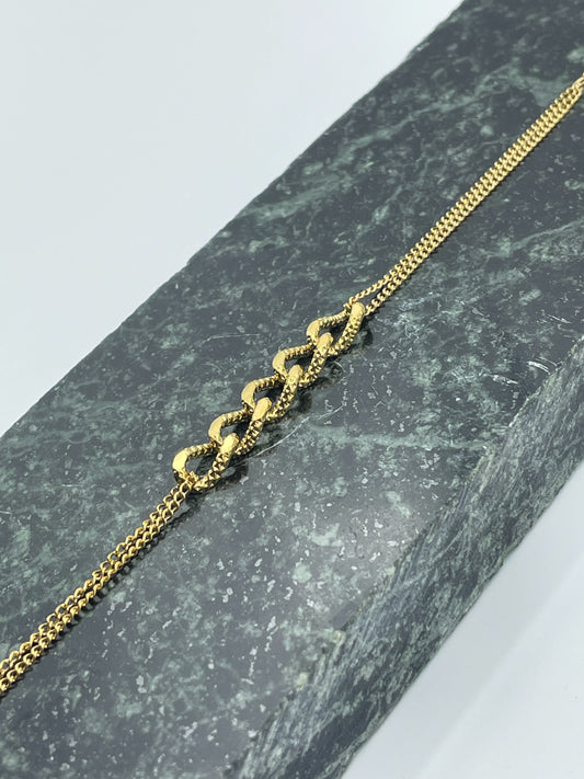 Hammered Large Chain Bracelet Gold