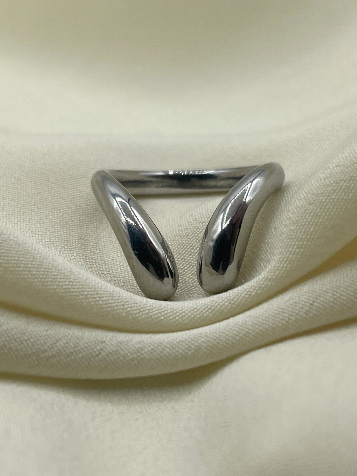 Open Collar Ring Silver