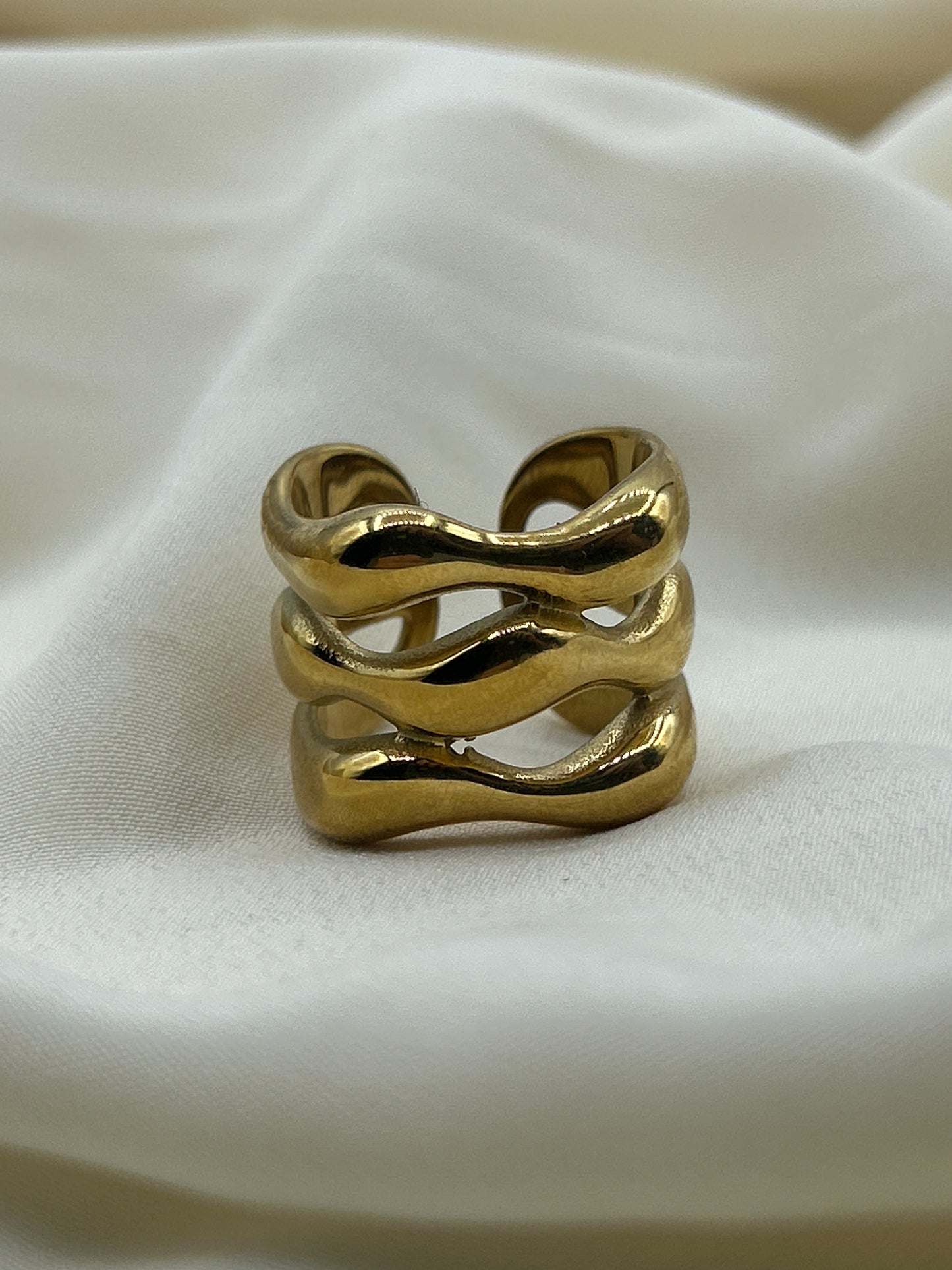 River Ring Gold