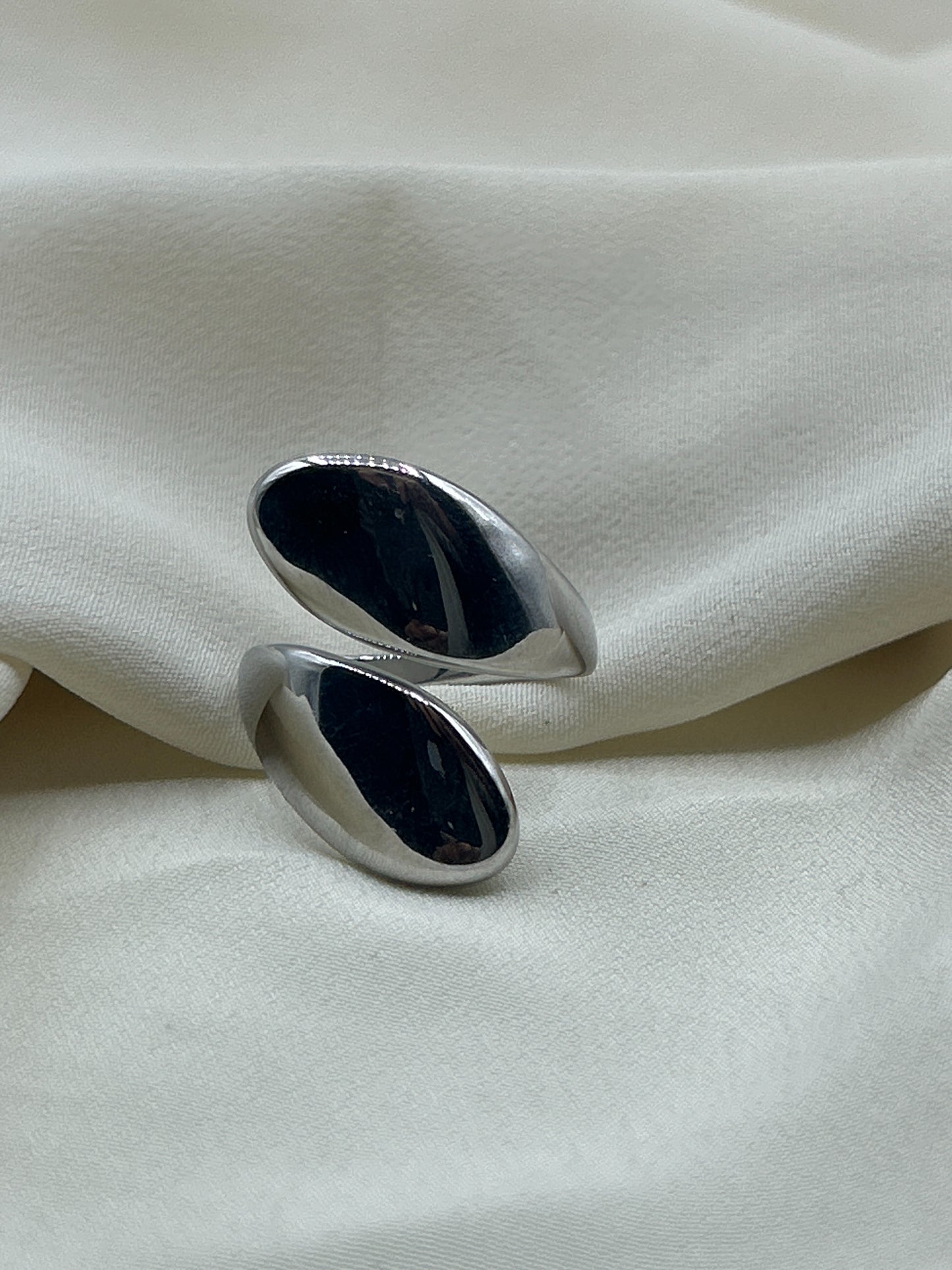 Thin Double Tears Ring Silver