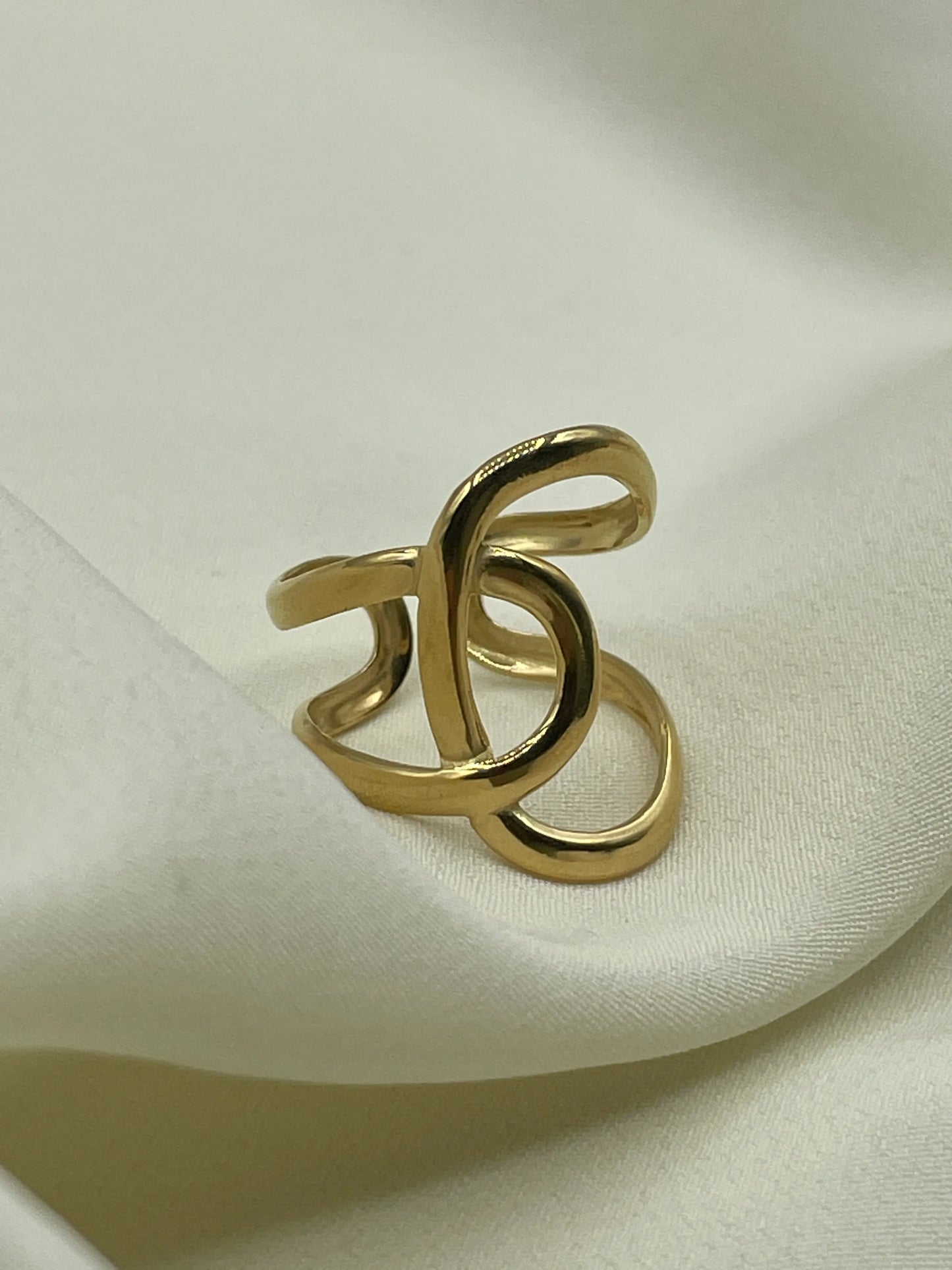 Abstract Line Ring Gold