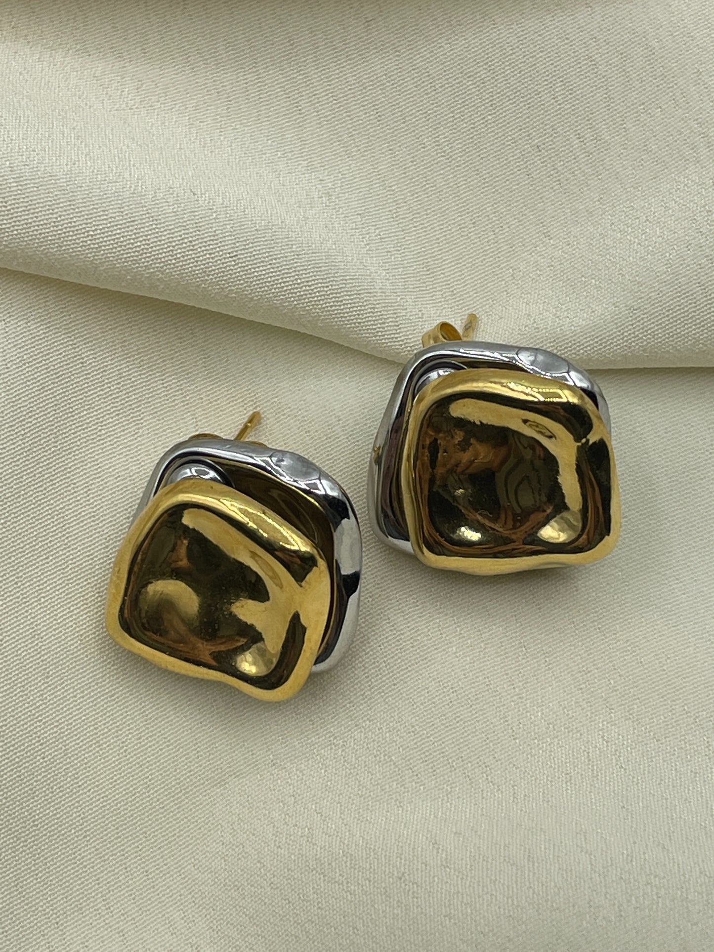 Bicolor Square Earrings