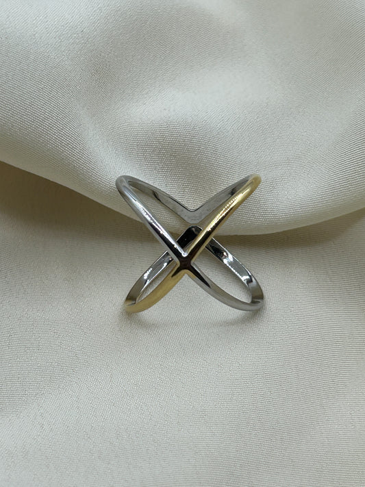 Bicolor Cross Ring