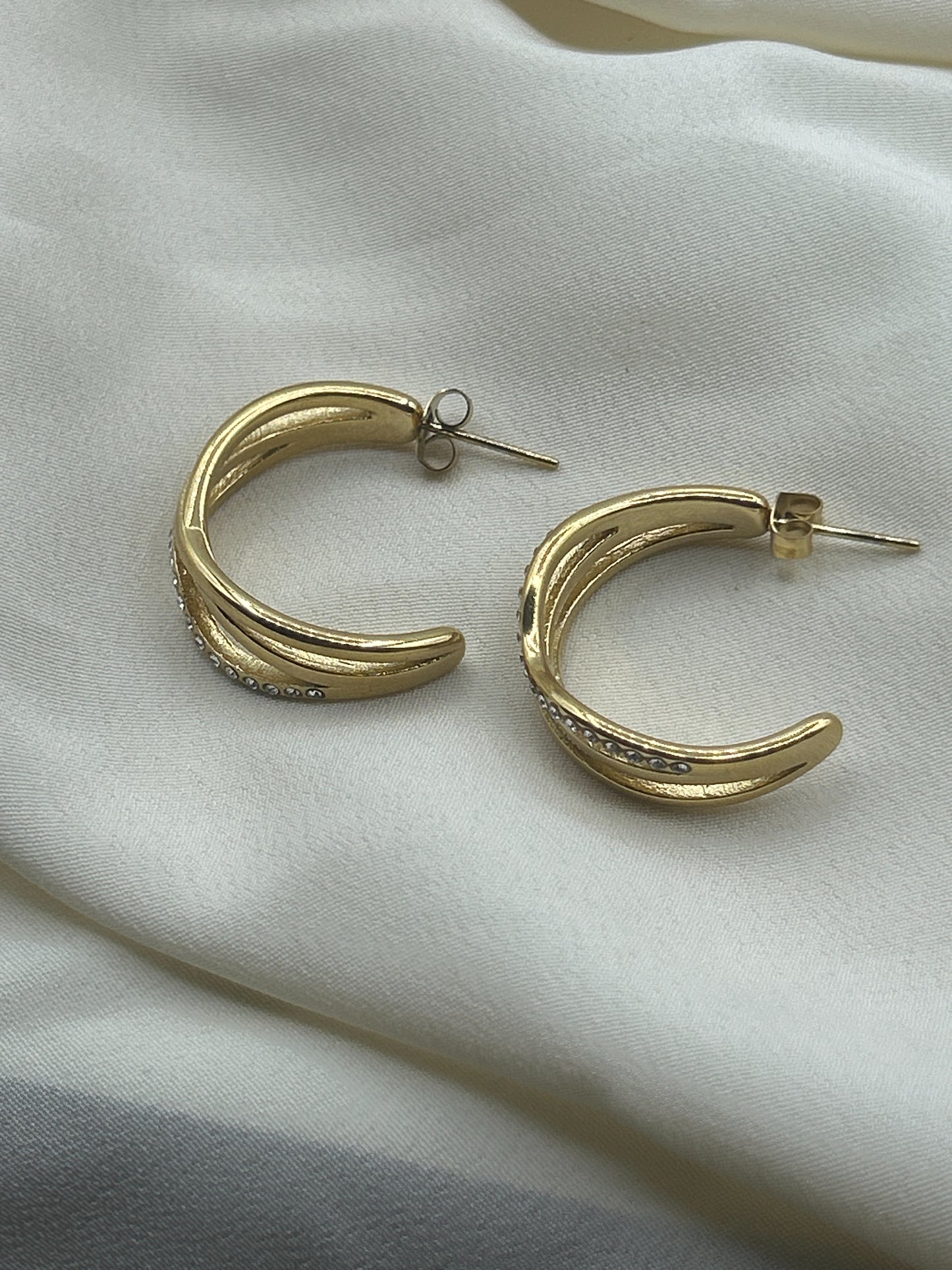 Billow Earrings Gold