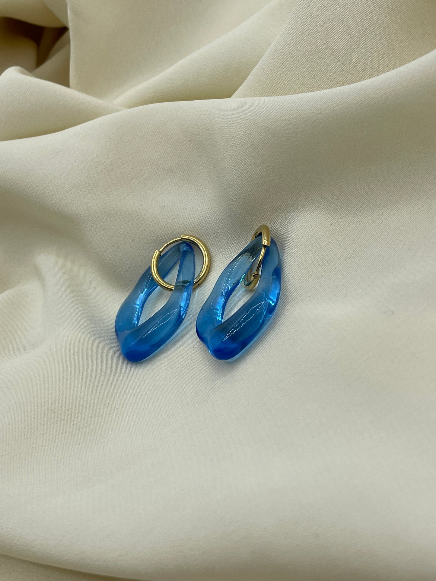 Blue Pendant Earrings Gold