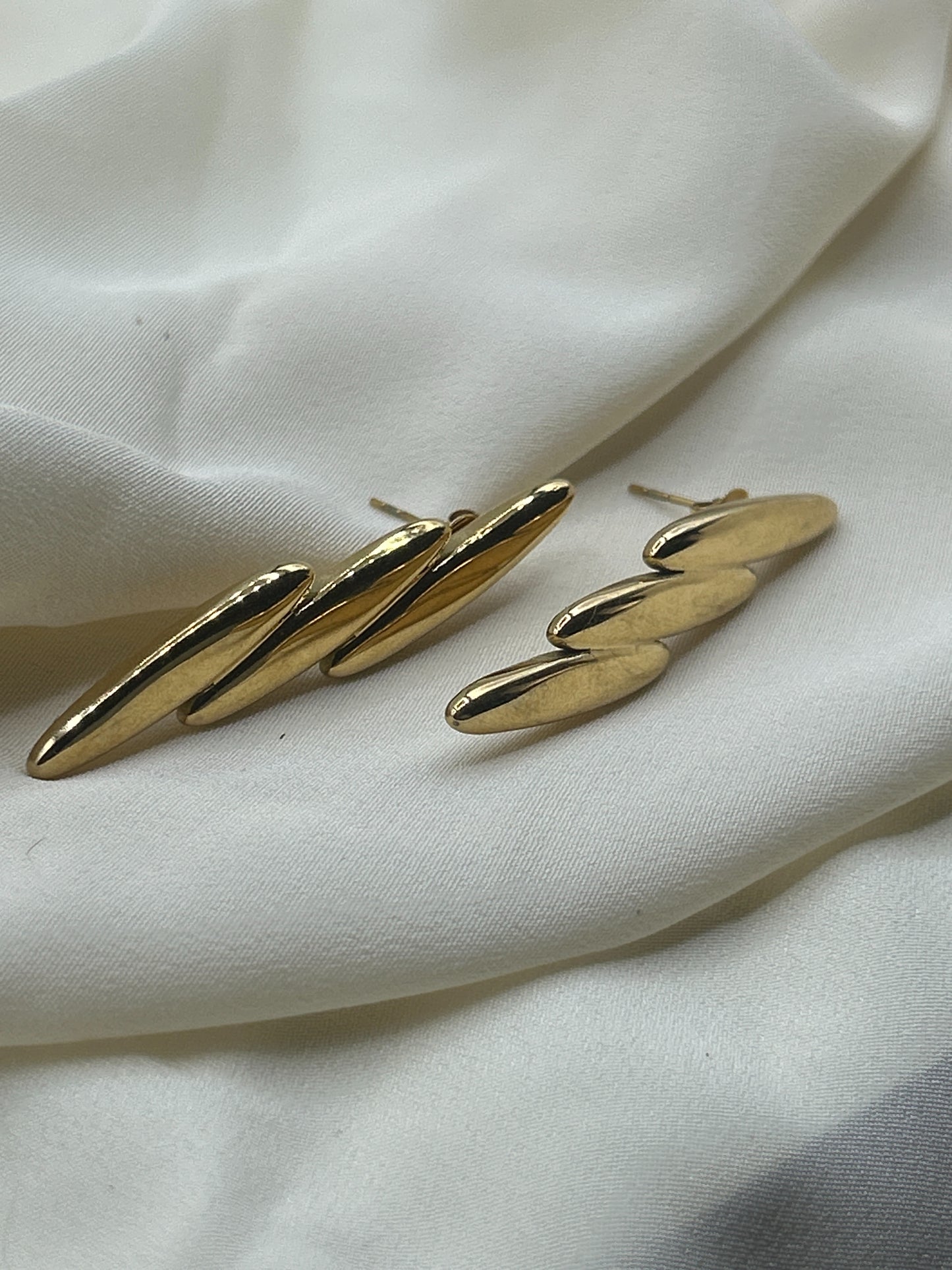 Bolt Earrings Gold
