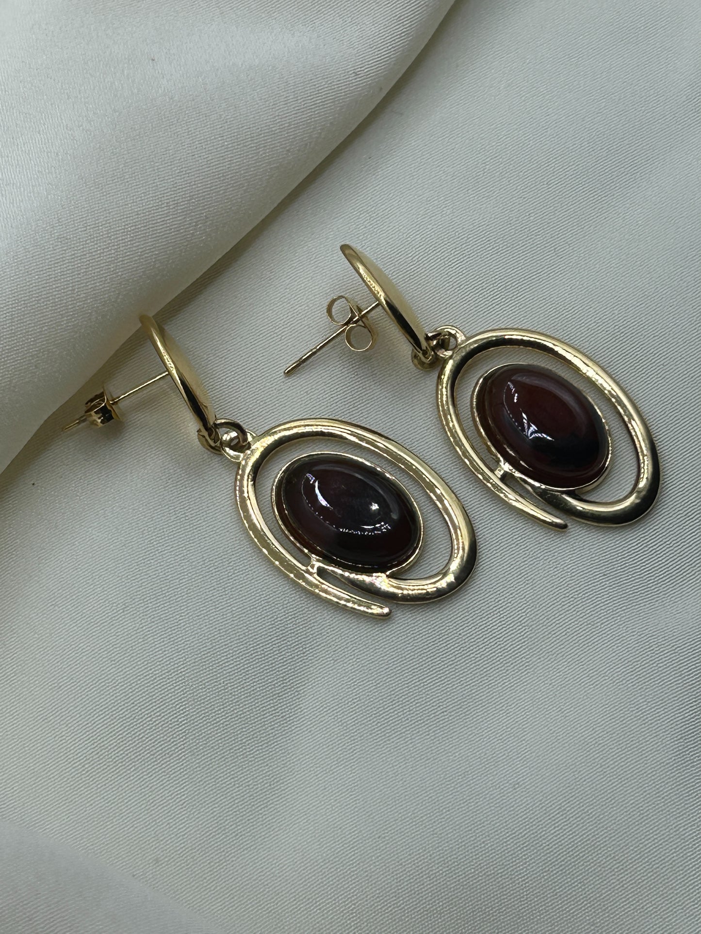 Brown Pendant Earrings Gold