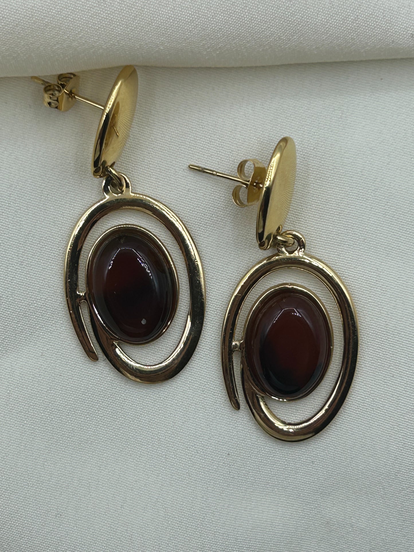 Brown Pendant Earrings Gold