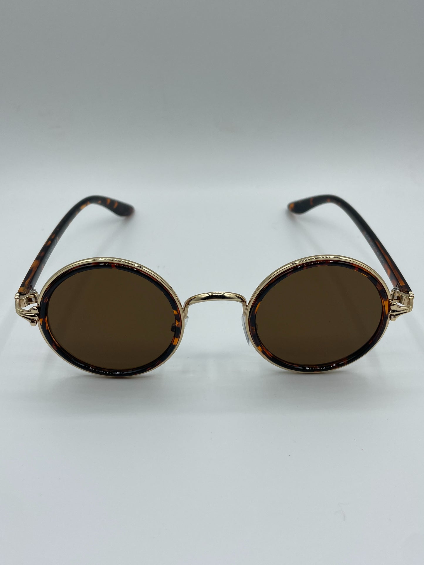 Brown Spotted Round Sunglasses