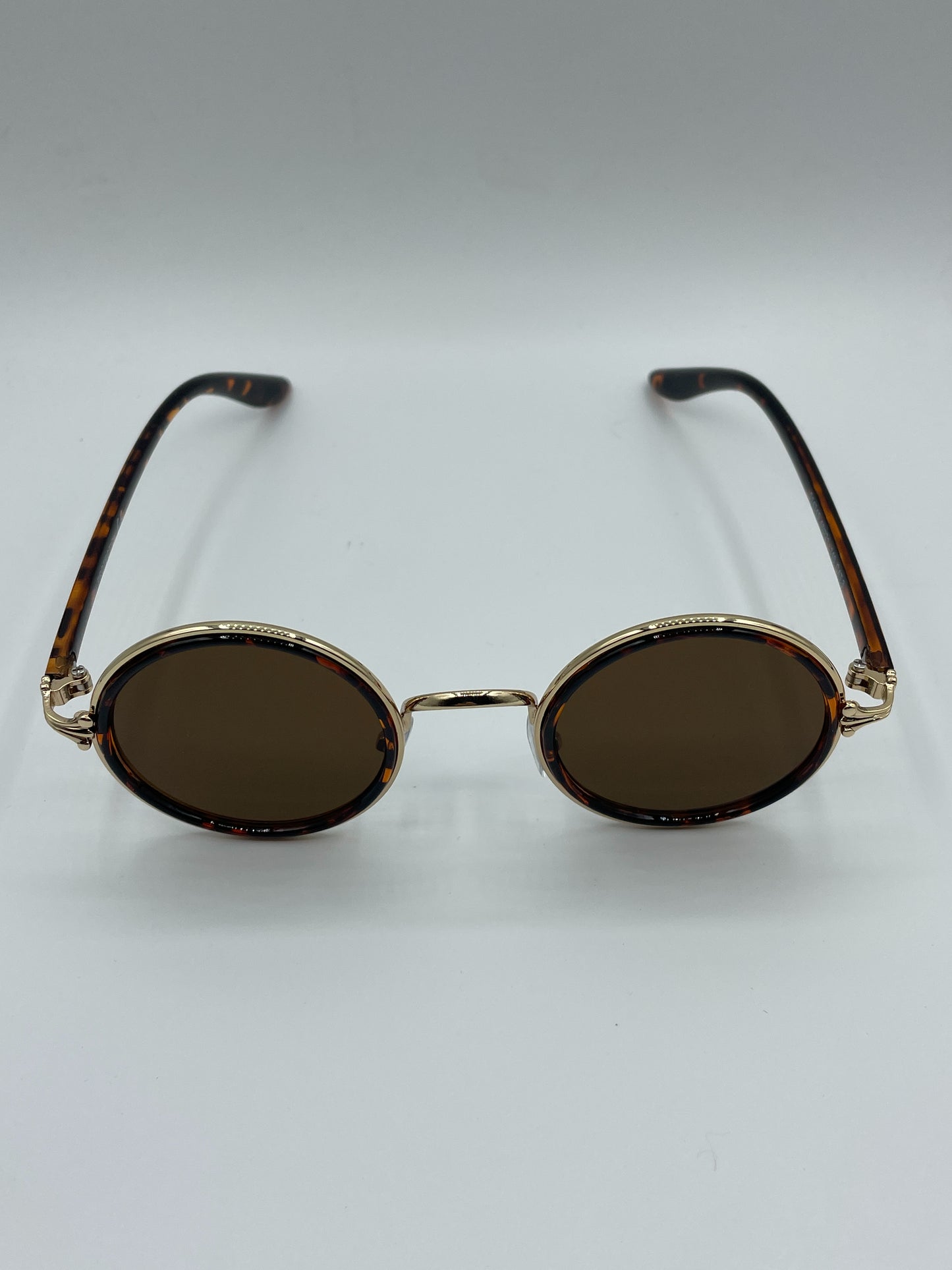 Brown Spotted Round Sunglasses