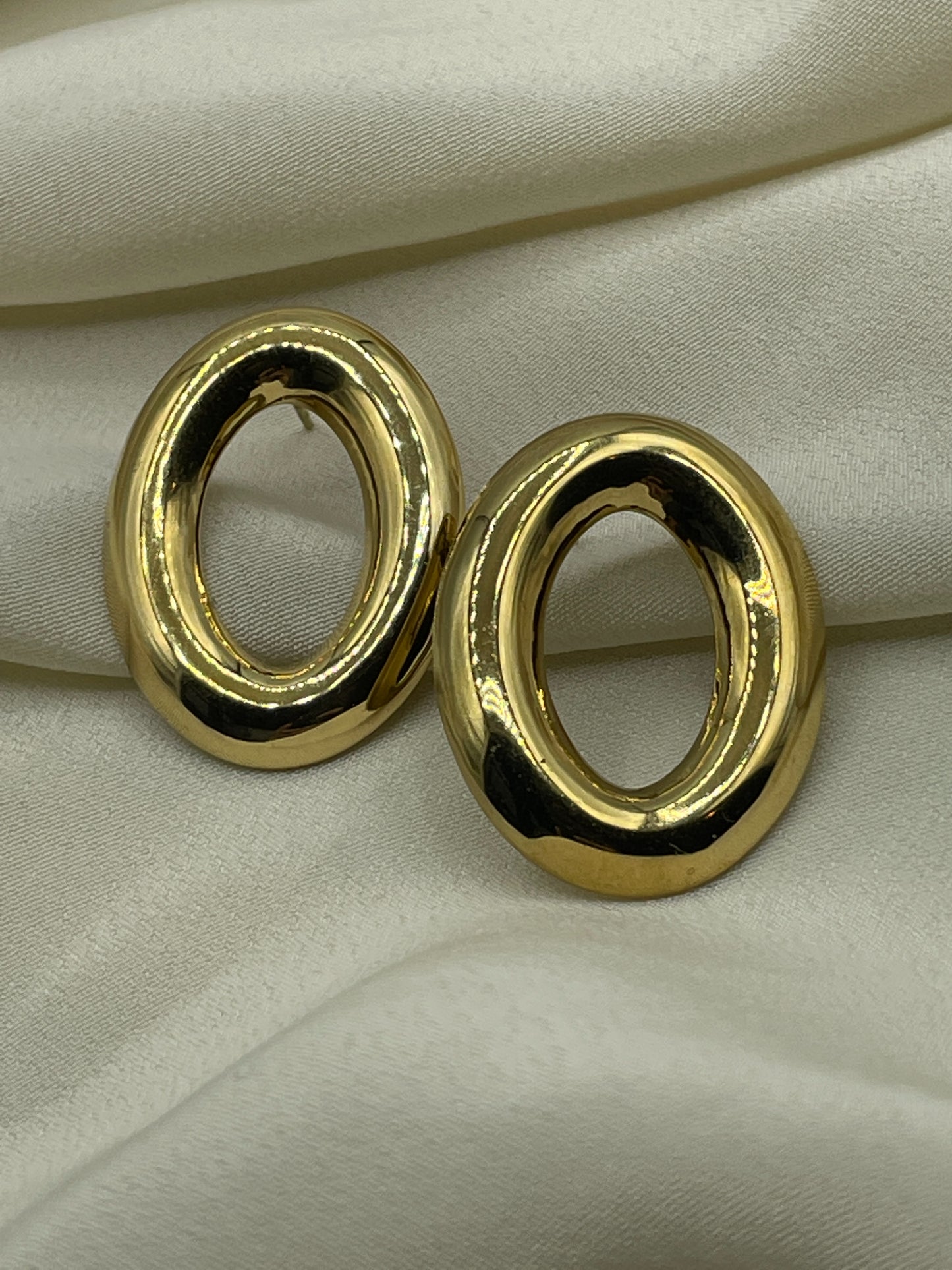 Circle Gold Earrings