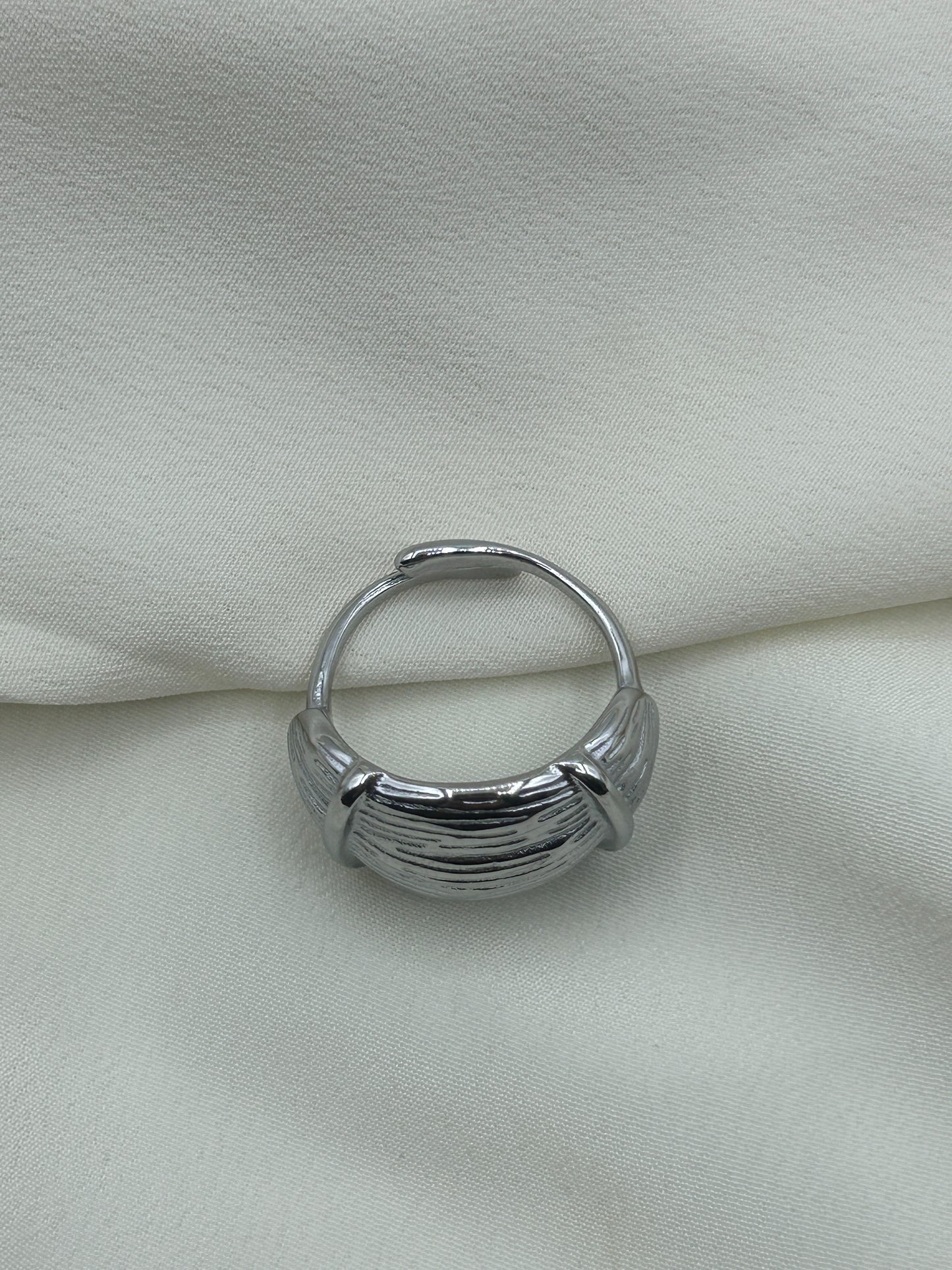 Cocoon Ring Silver