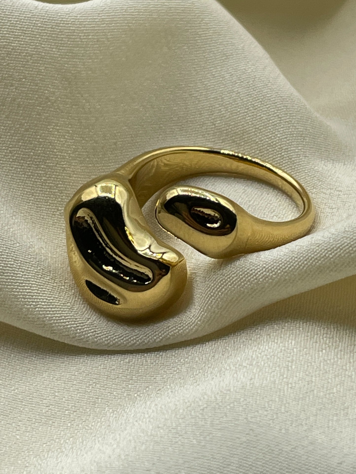 Crushed Open Ring Gold