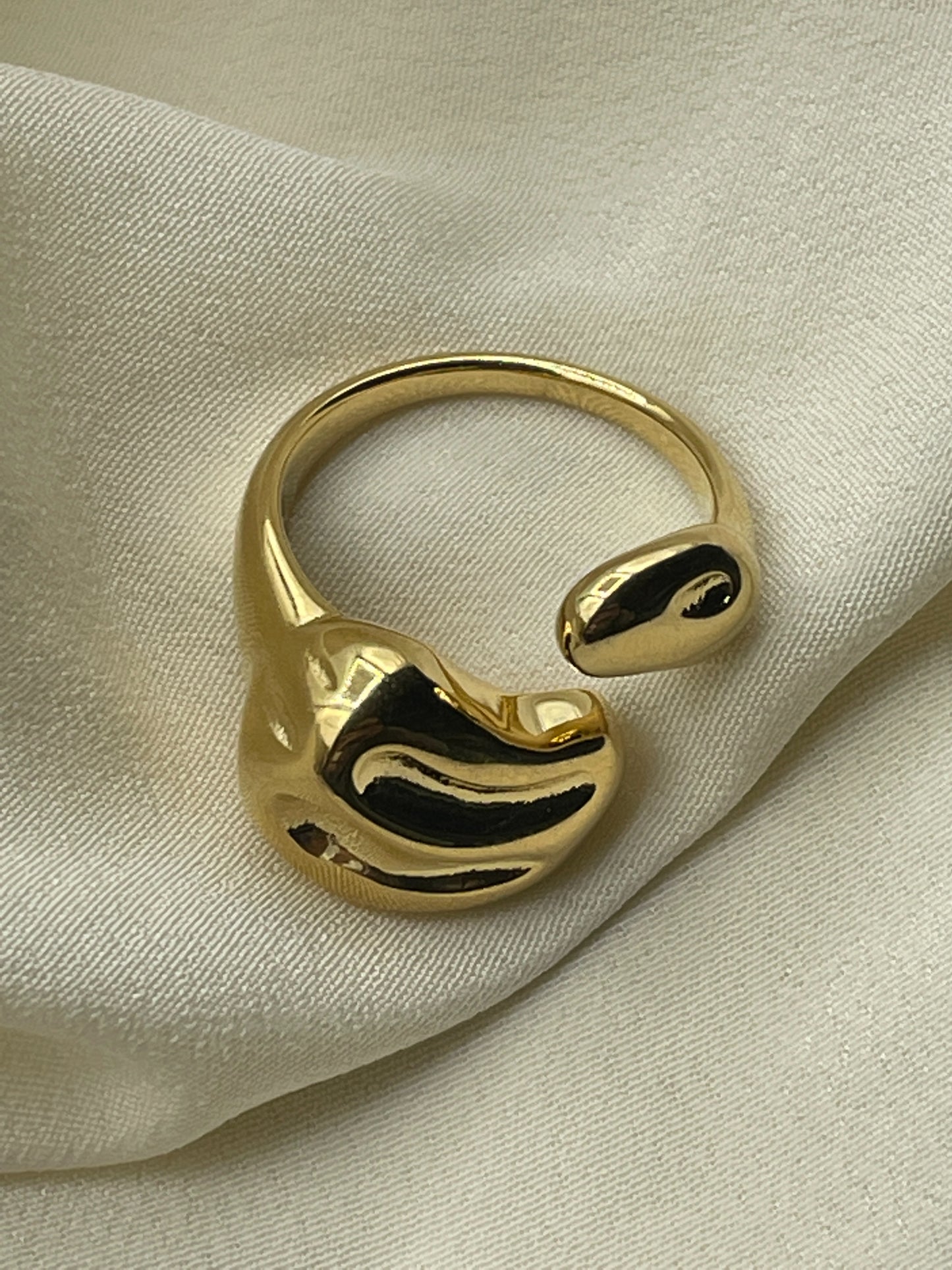 Crushed Open Ring Gold