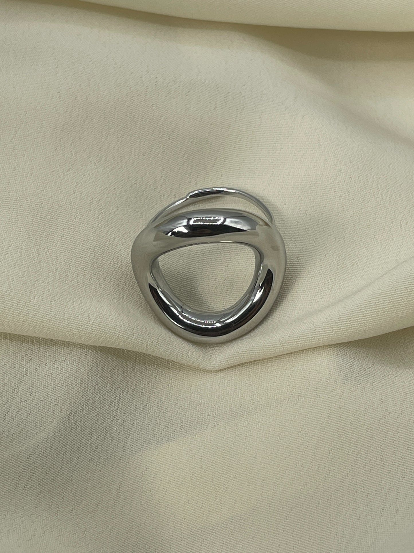 Distorted Circle Silver Ring