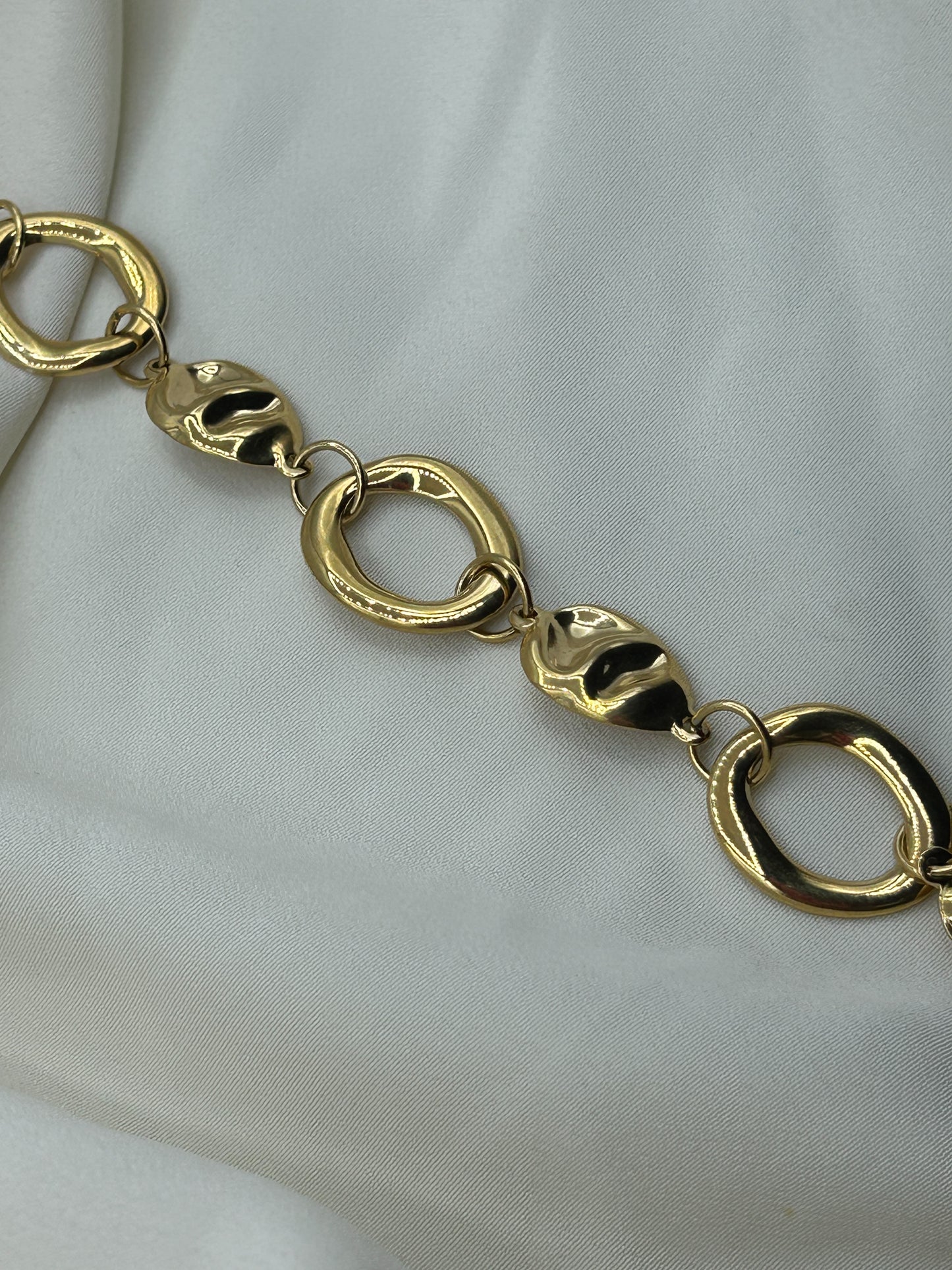 Distorted Chain Bracelet