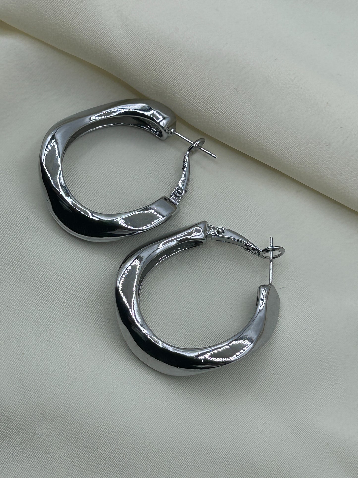 Distorted Hoops Earrings Silver