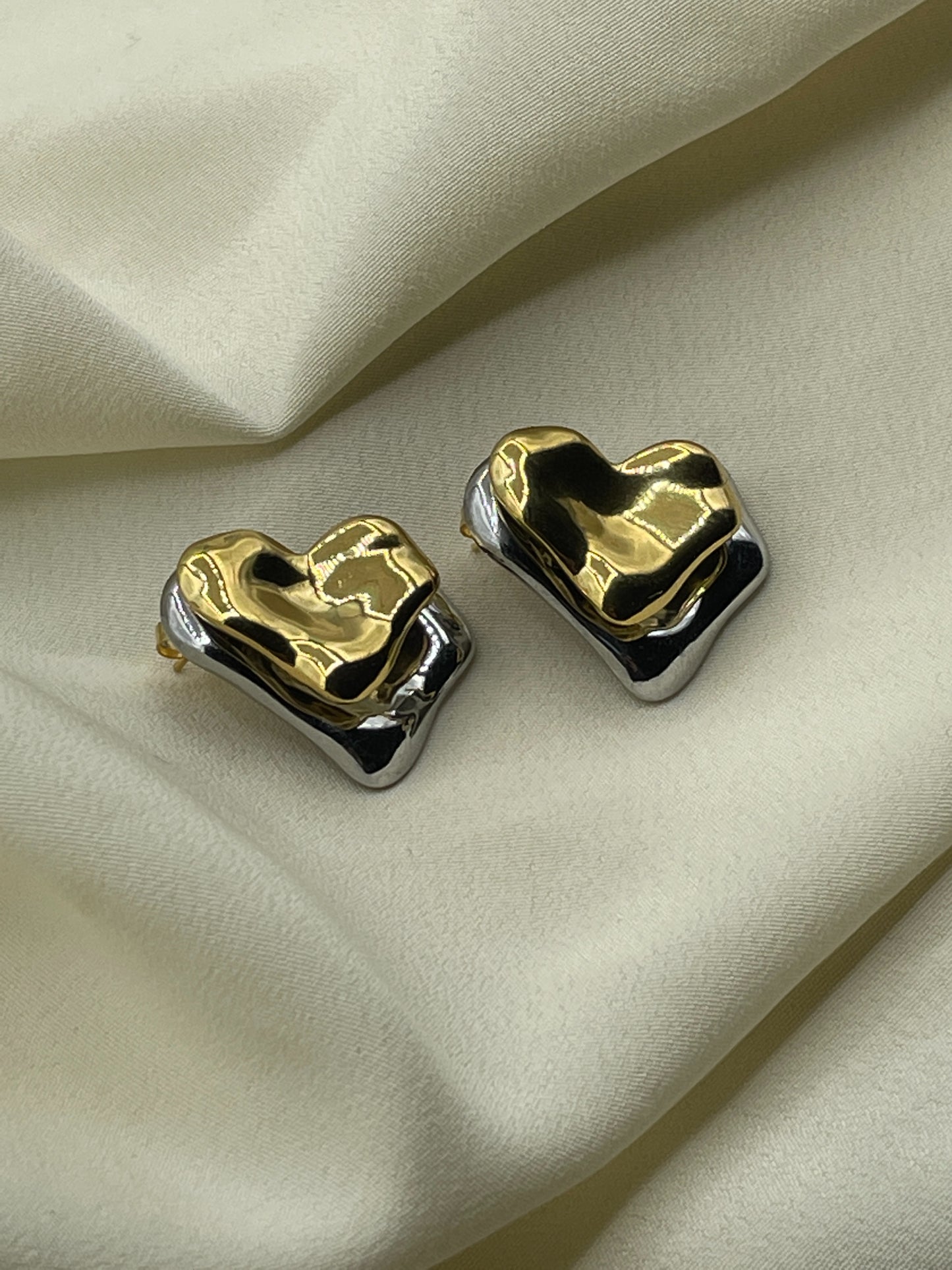 Double Bicolor Hearts Earrings