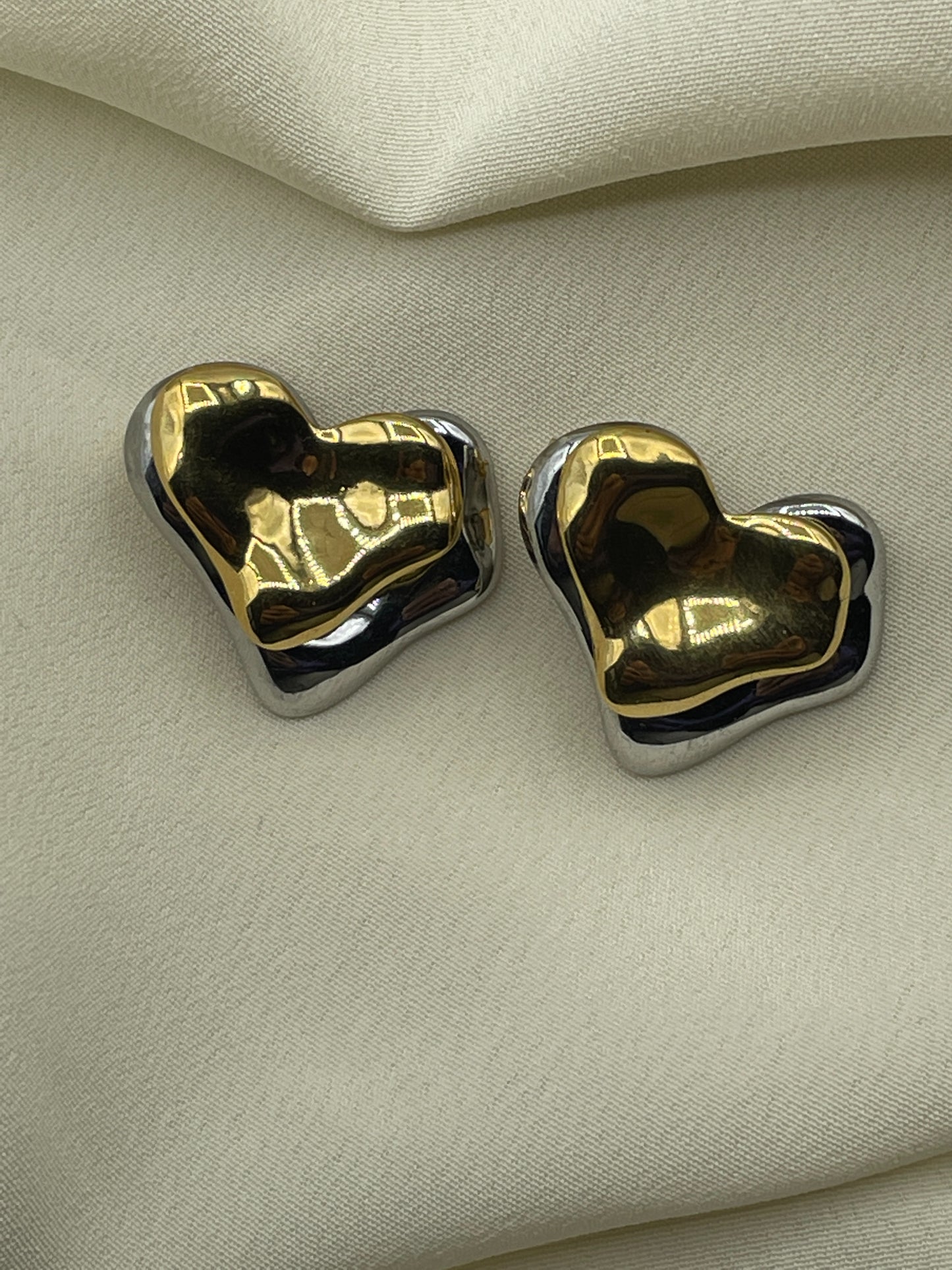 Double Bicolor Hearts Earrings