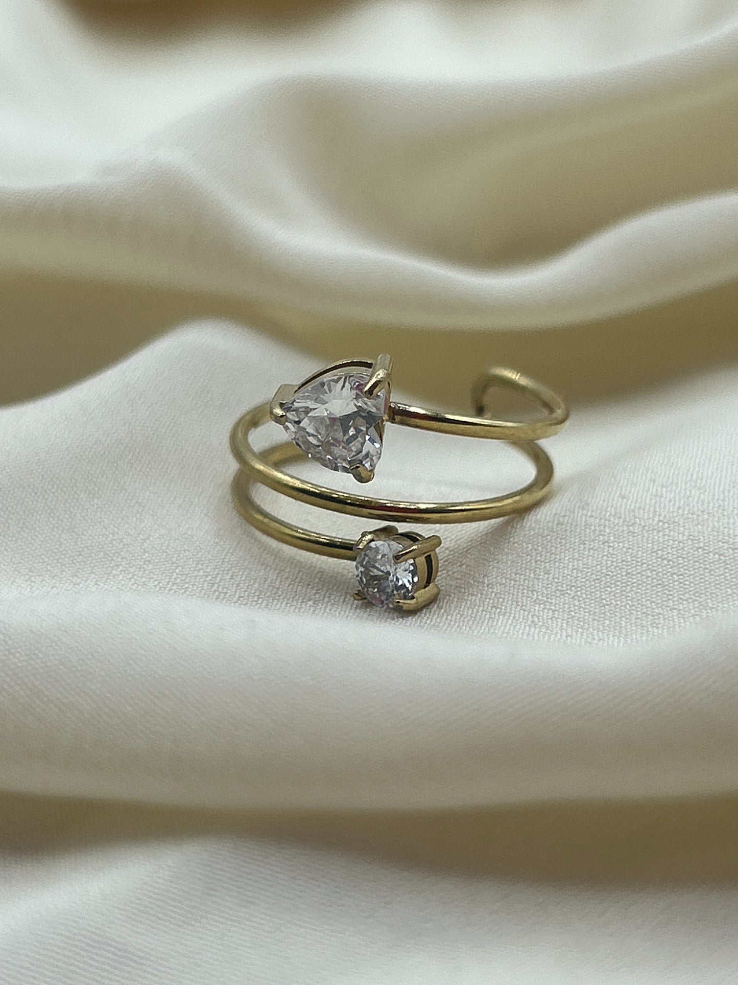 Double Diamond Ring Gold