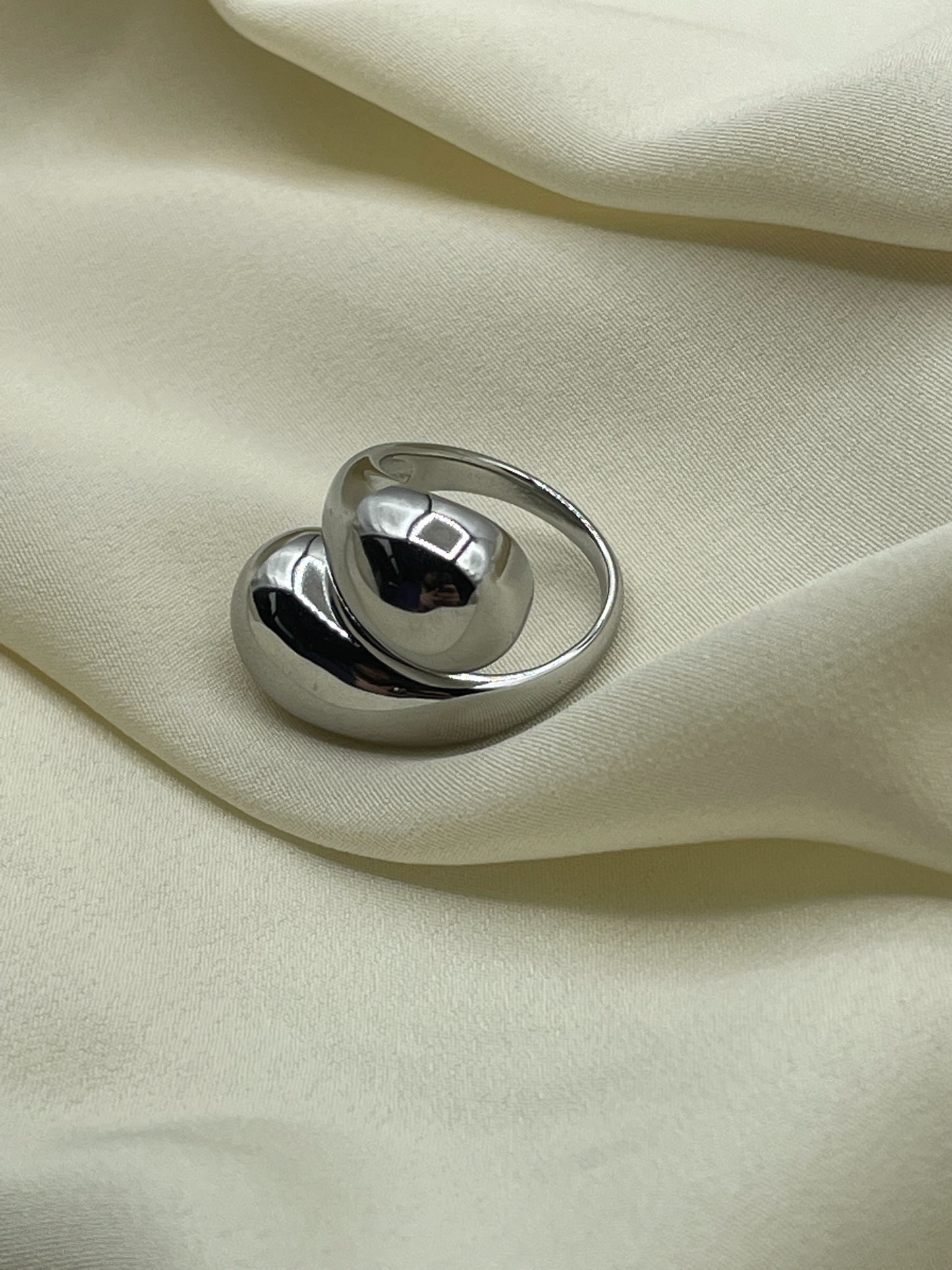 Double Tear Ring Silver