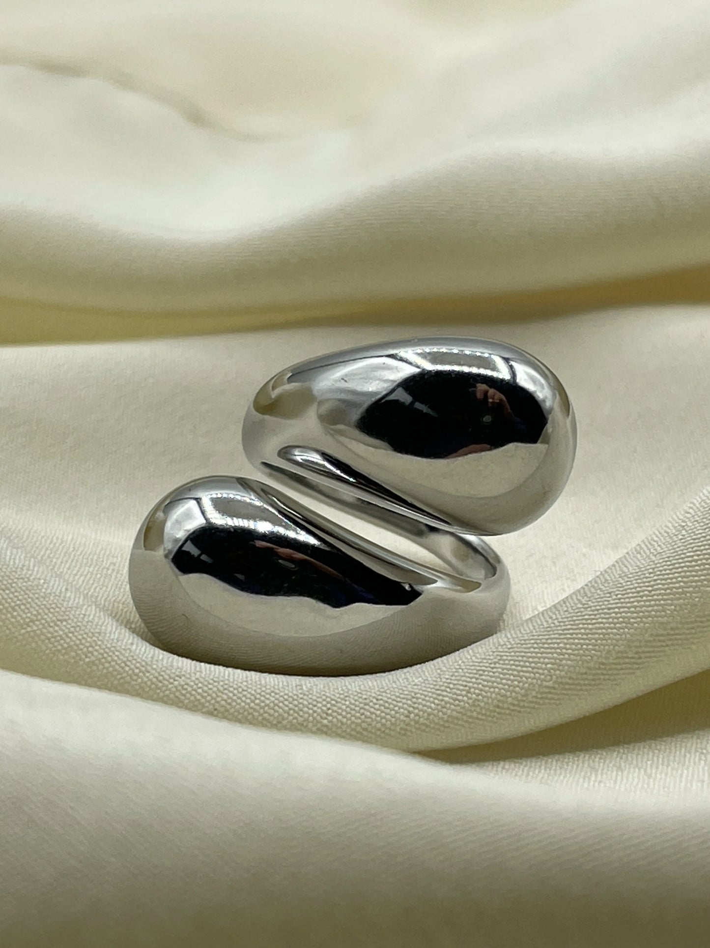 Double Tear Ring Silver