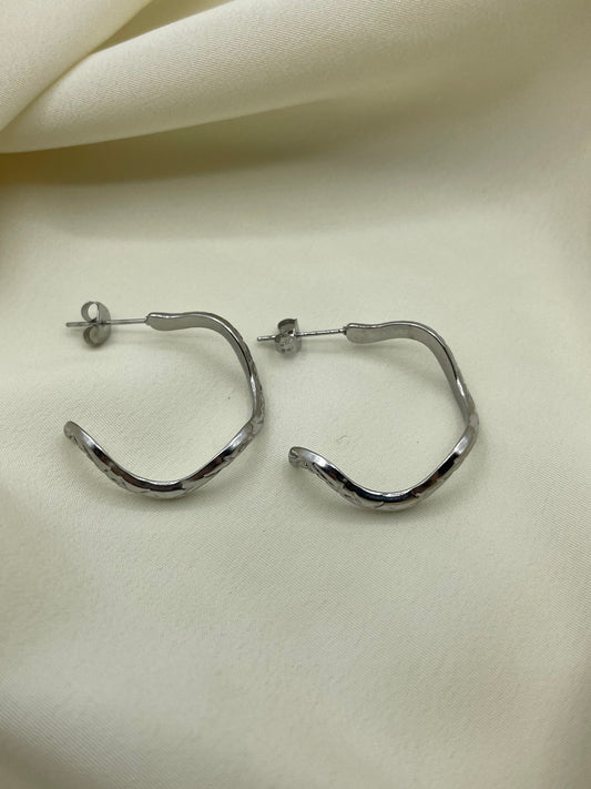 Wavy Hoops Earrings Silver