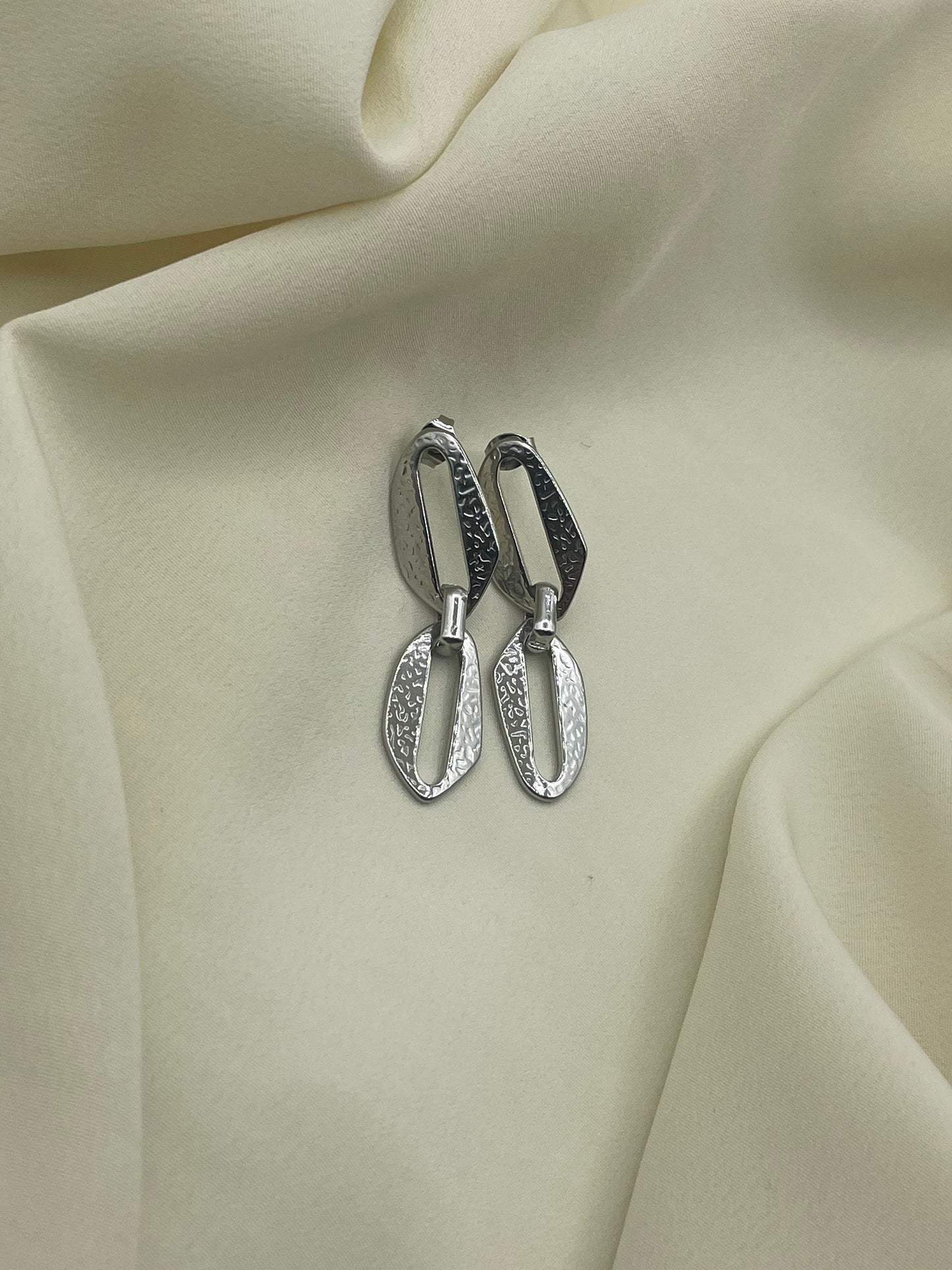 Hammered Pendant Earrings Silver