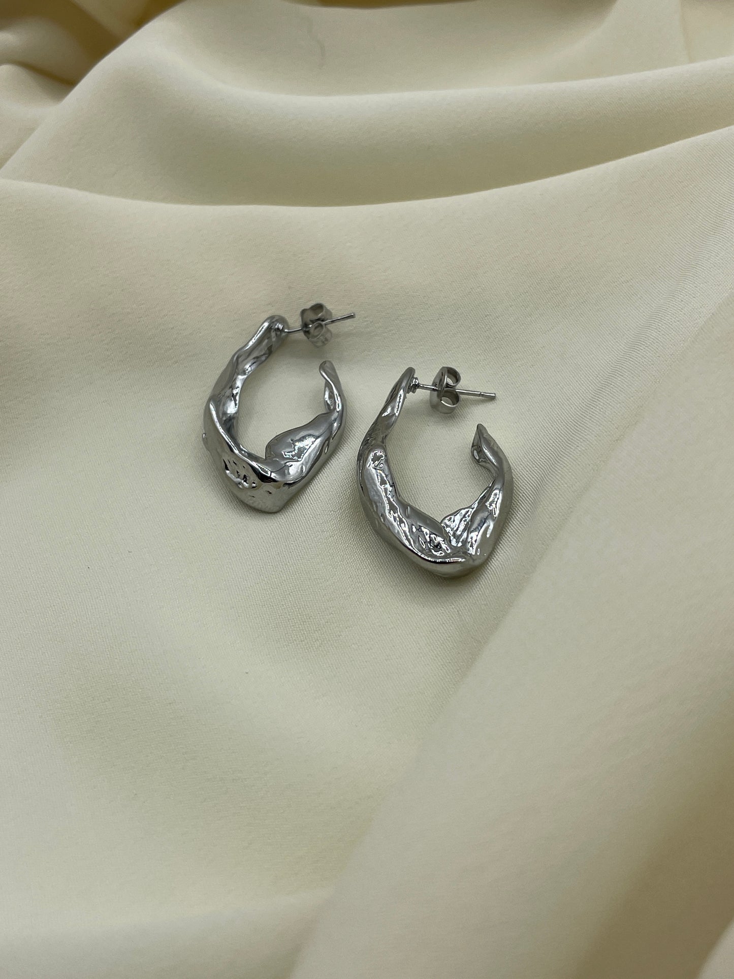 Lava Hoop Earrings Silver