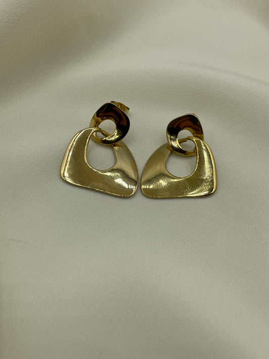 Interlocked Earrings Gold