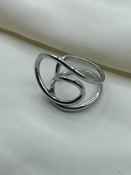Entangled Line Ring Silver