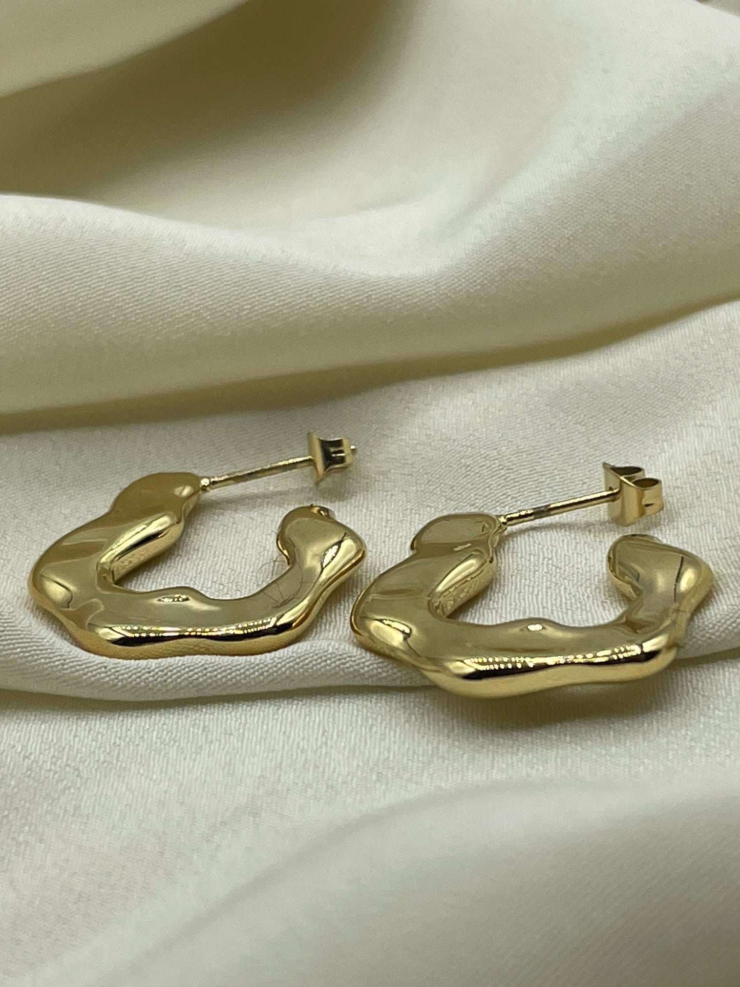 Flat Gallium Earrings Gold