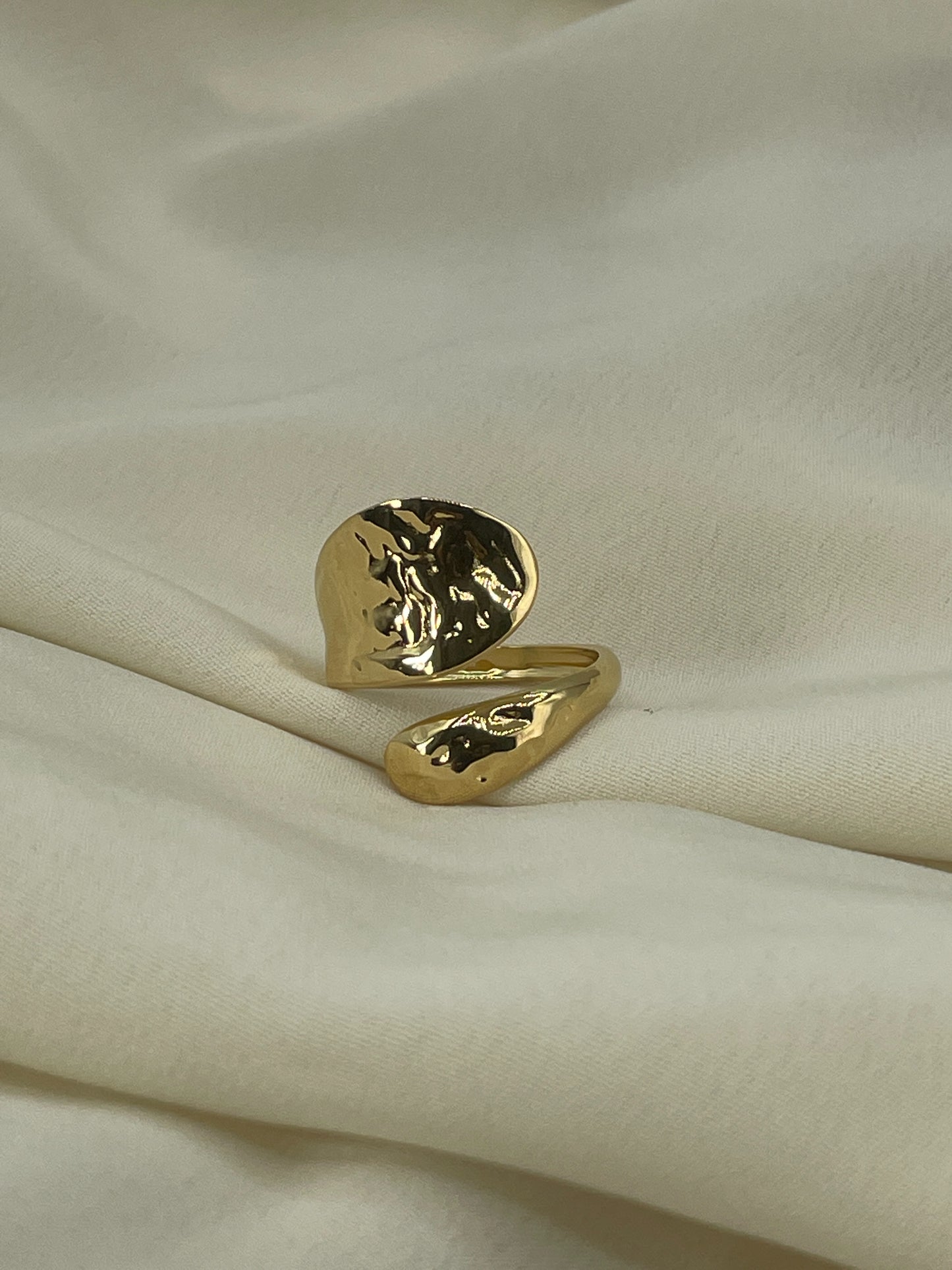 Flat Hammered Enlacing Gold Ring