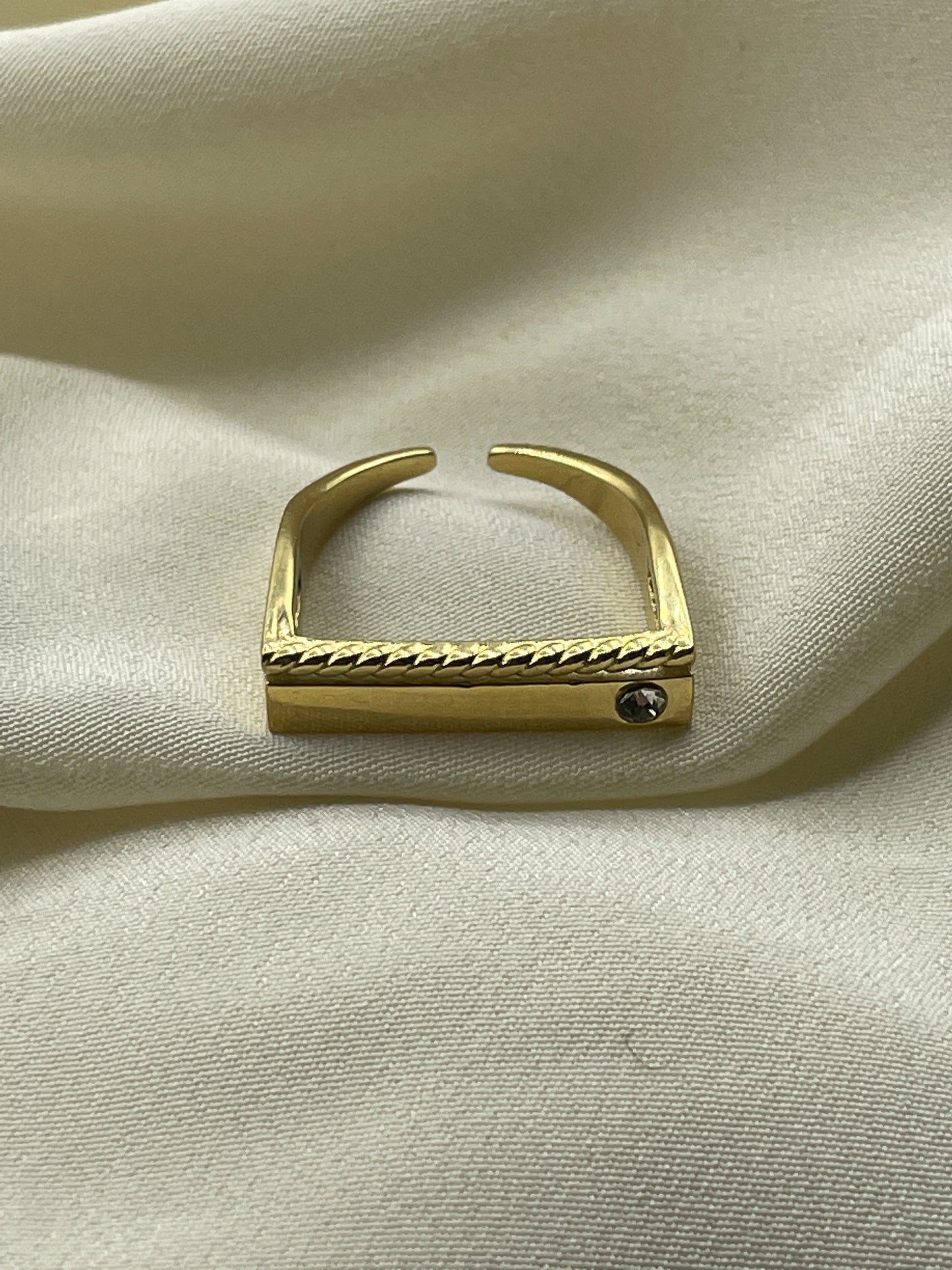 Flat Rectangular Ring Gold