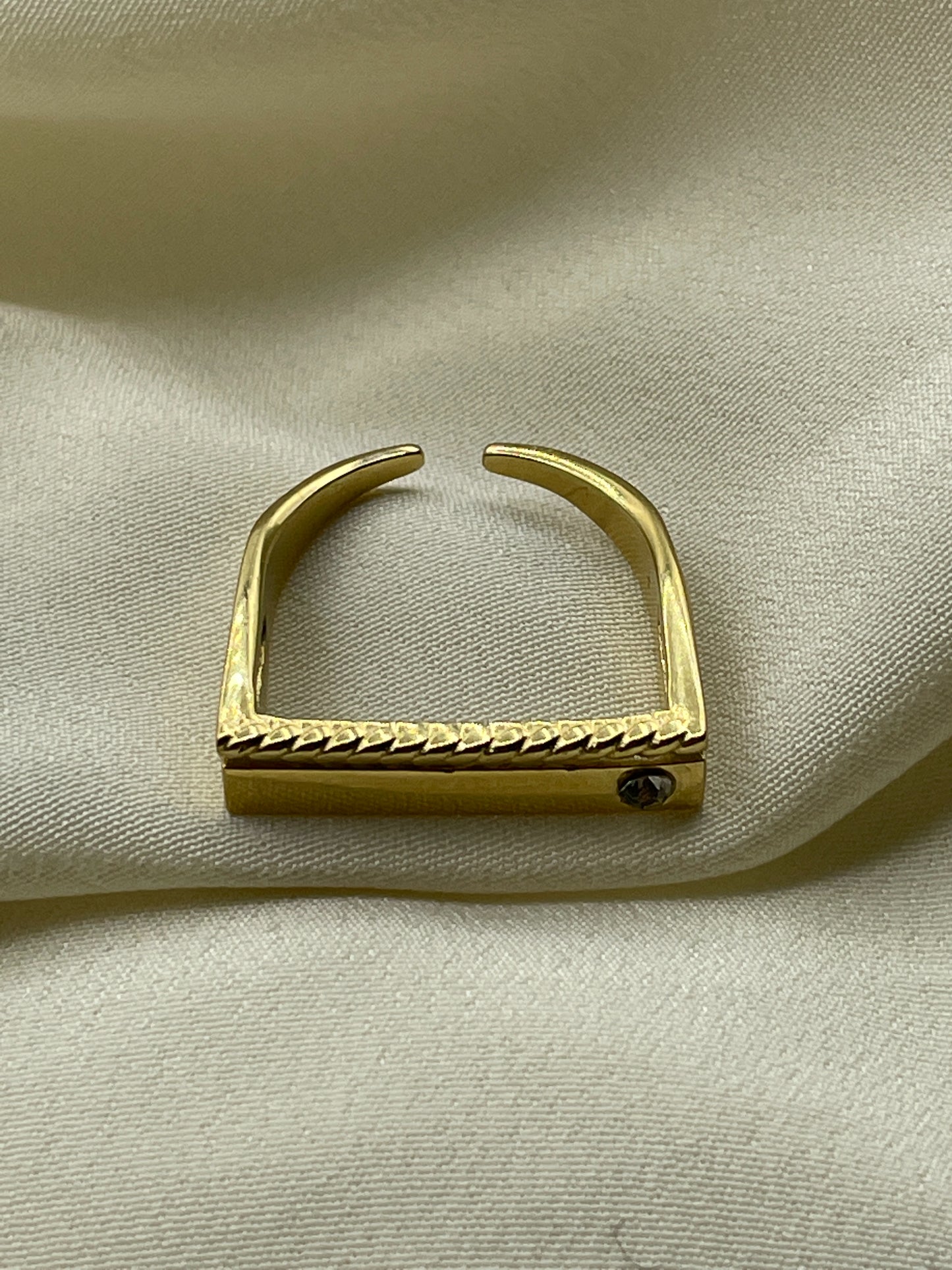 Flat Rectangular Ring Gold