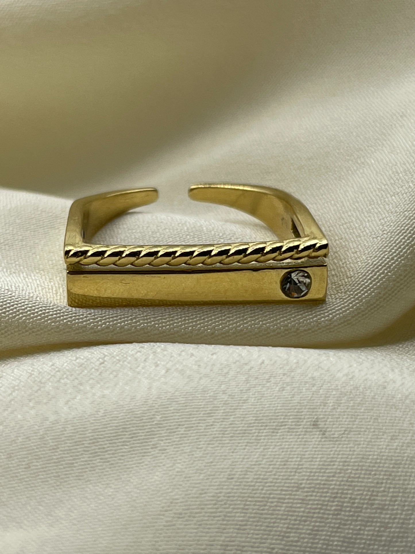 Flat Rectangular Ring Gold