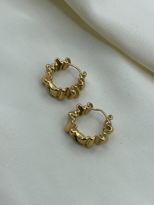 Folded Mini Hoops Earrings Gold