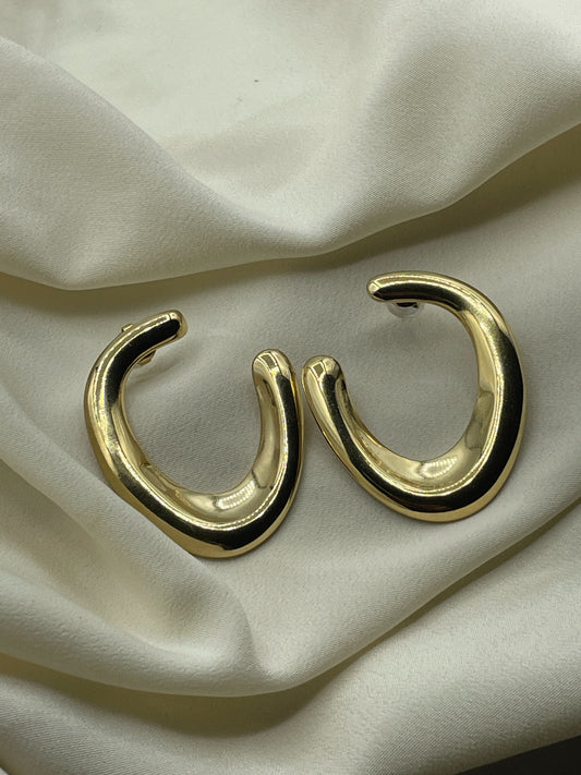 Giant Hook Earrings Gold