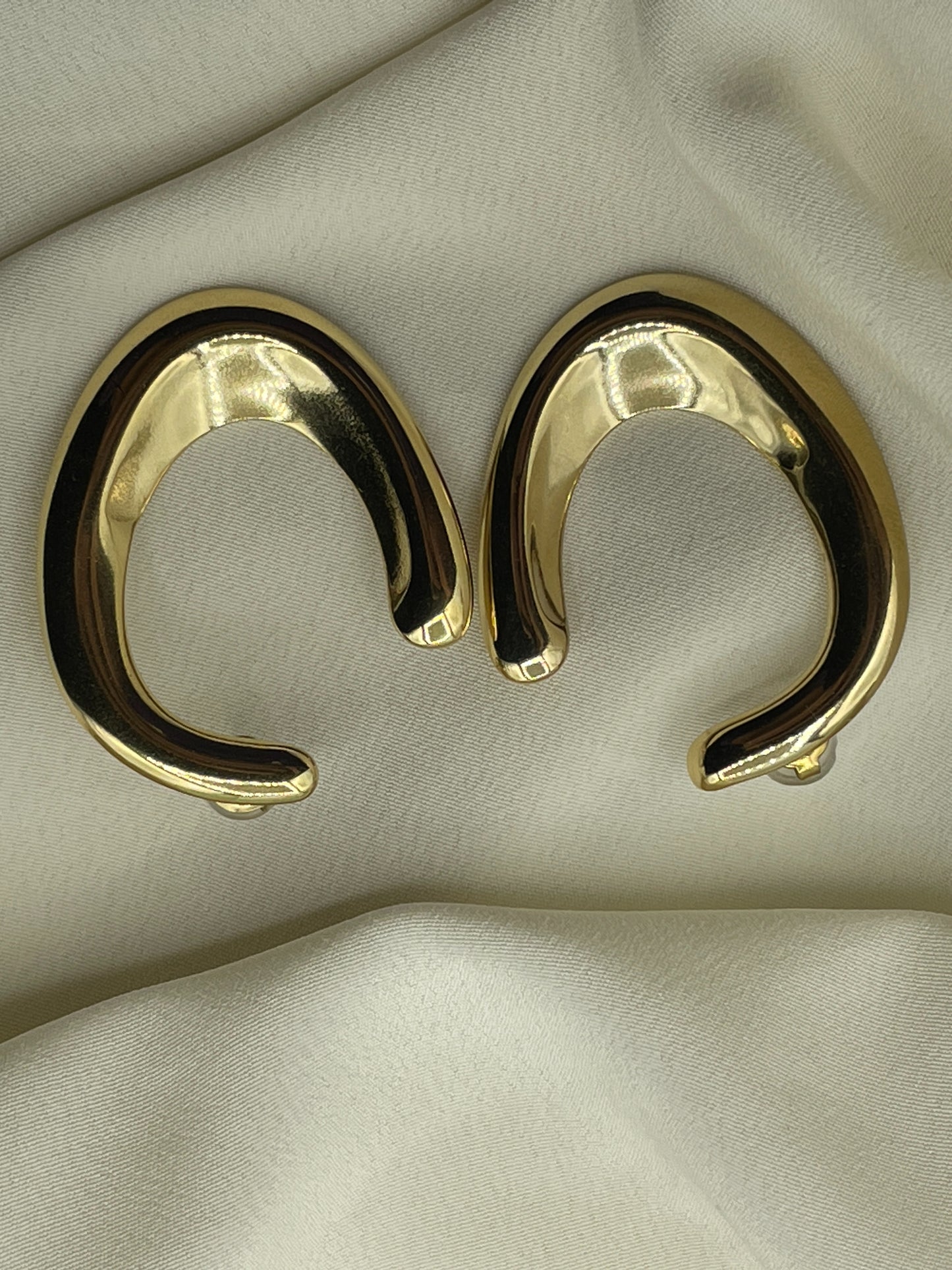 Giant Hook Earrings Gold