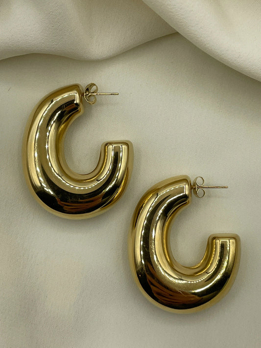 Giant Oval Half Hoops Earrings Gold