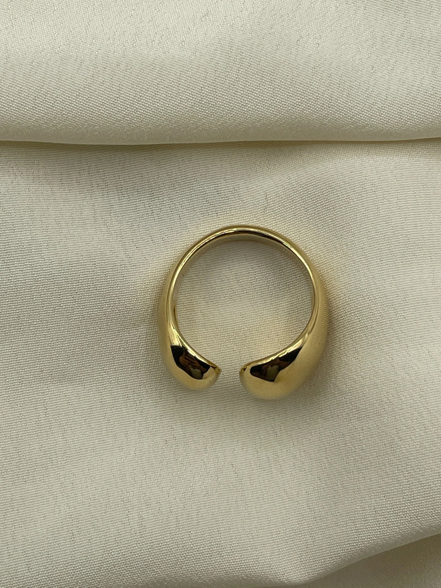 Large Open Ring Gold