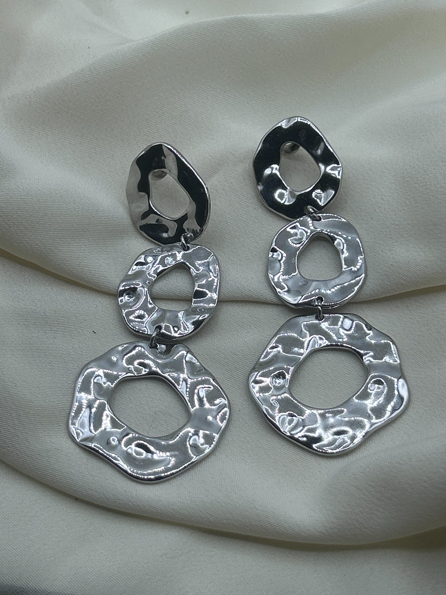 Hammered Triple Circle Earrings Silver