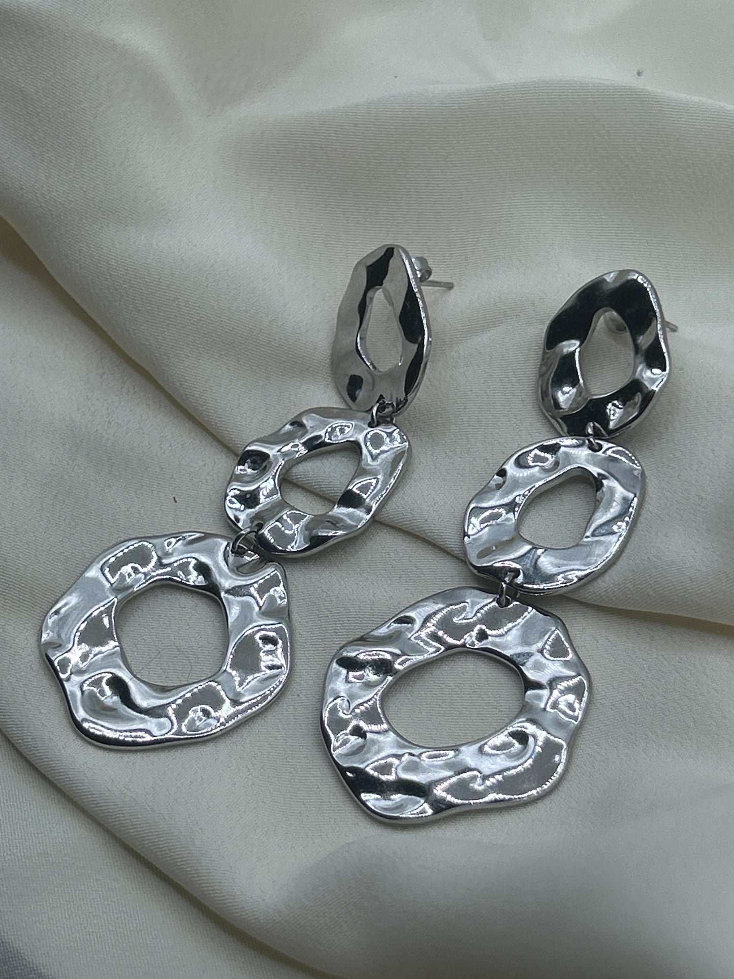 Hammered Triple Circle Earrings Silver