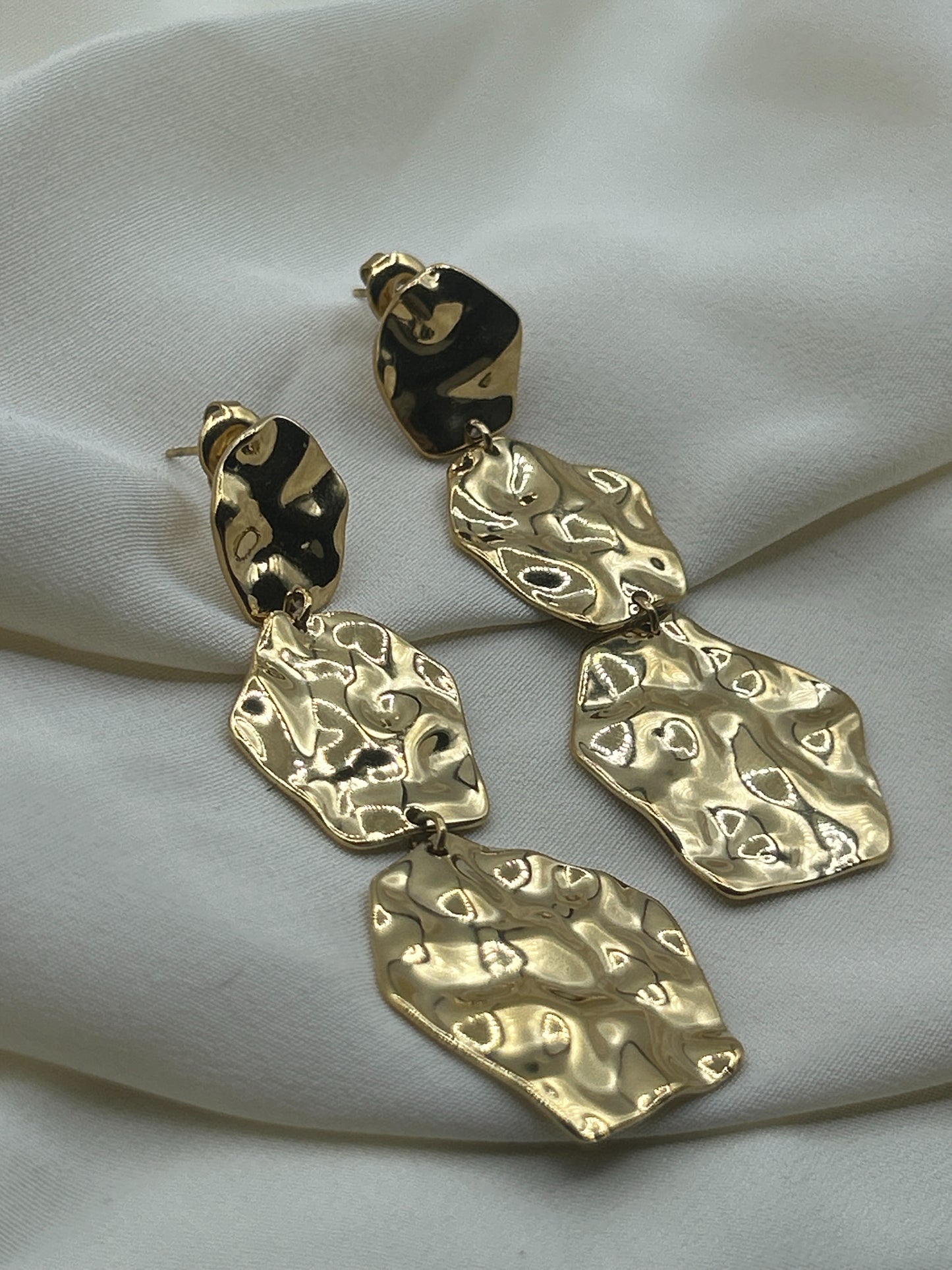 Hammered Triple Flat Earrings Gold