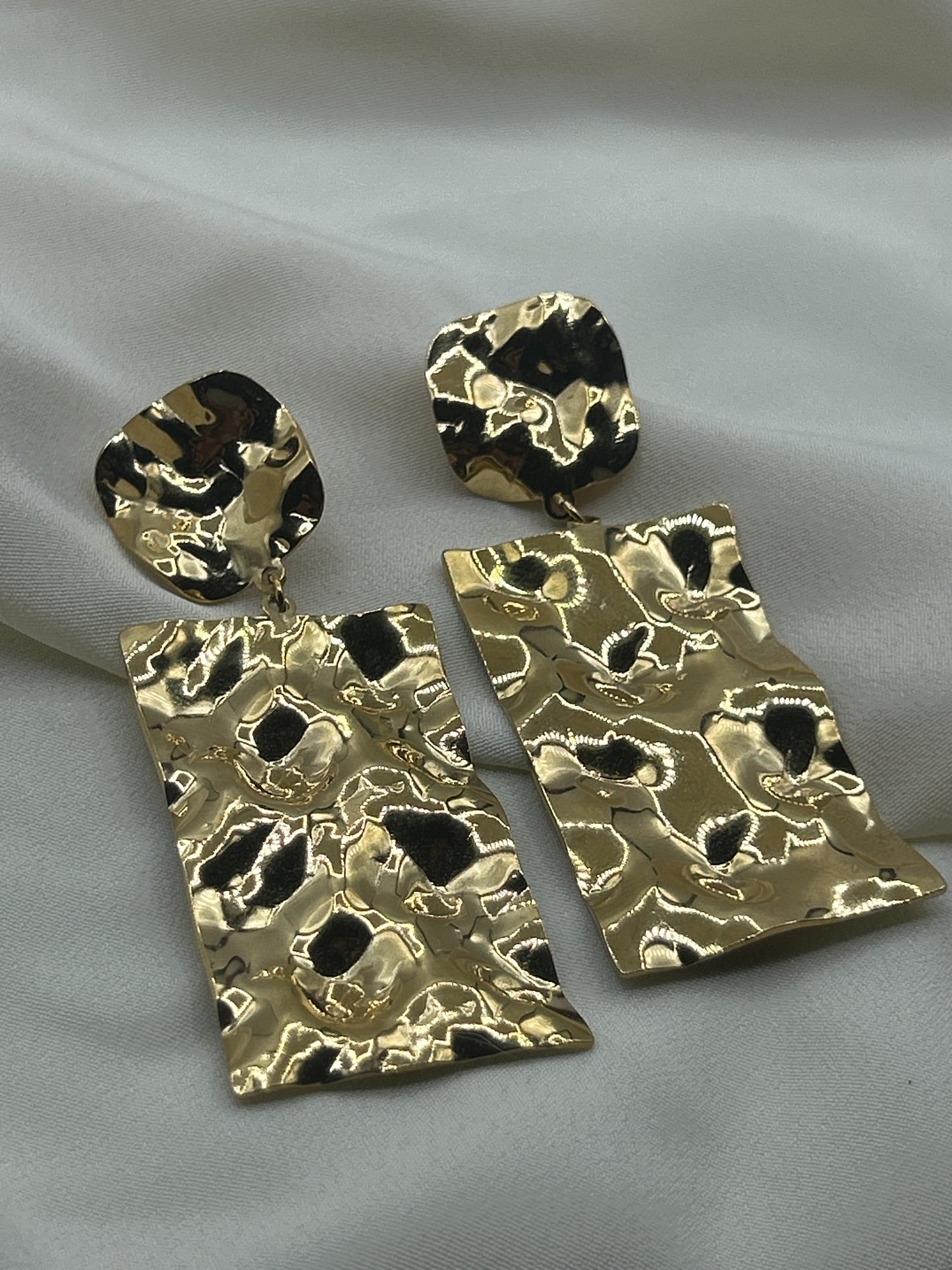 Hammered Square Pendant Earrings Gold