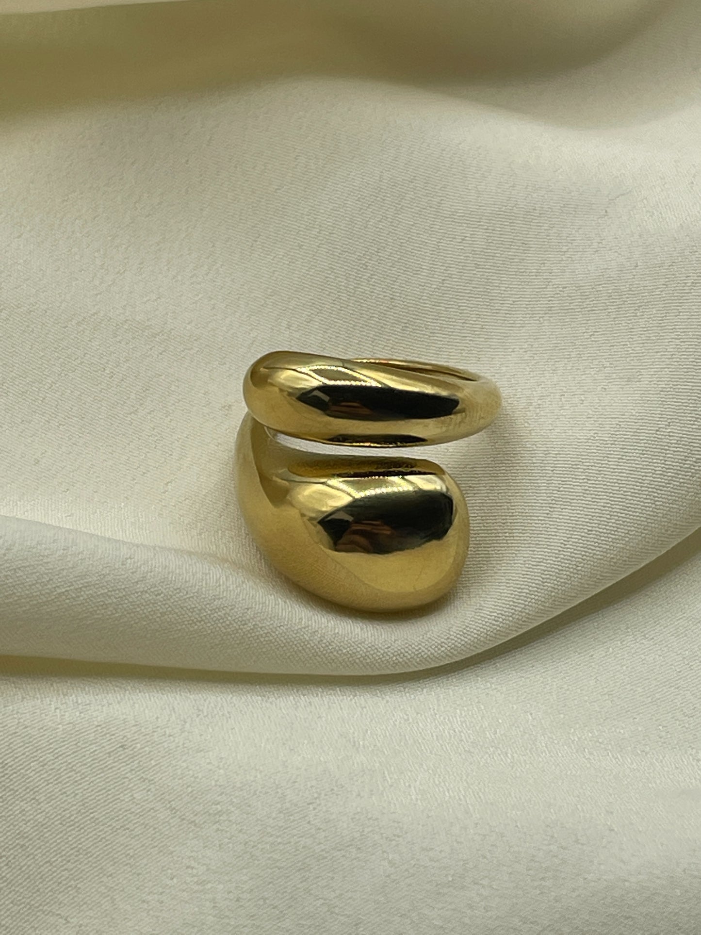 Inequal Double Tear Ring Gold